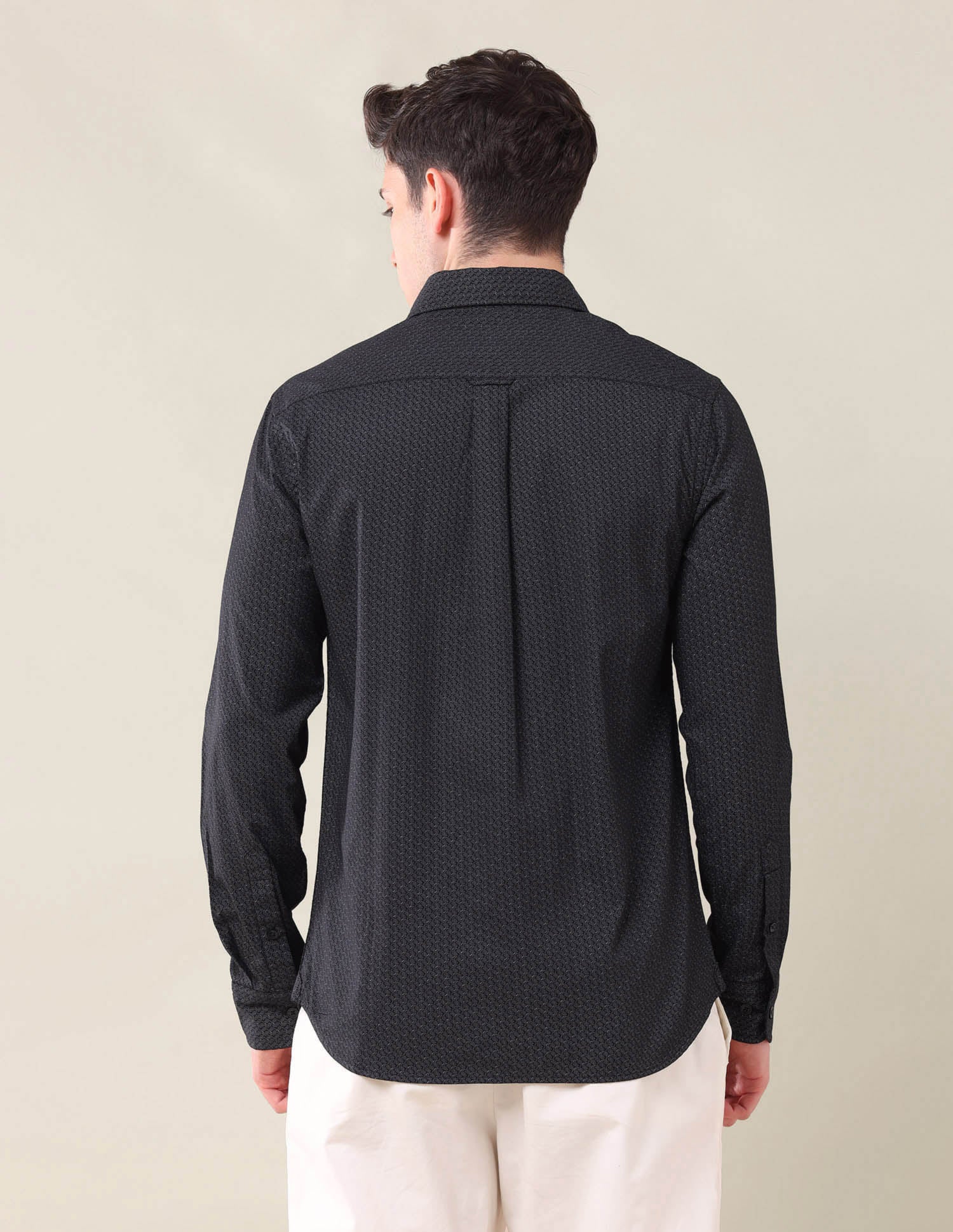 Tailored Fit Geometric Printed Shirt Black - U.S. Polo Assn. India | Large