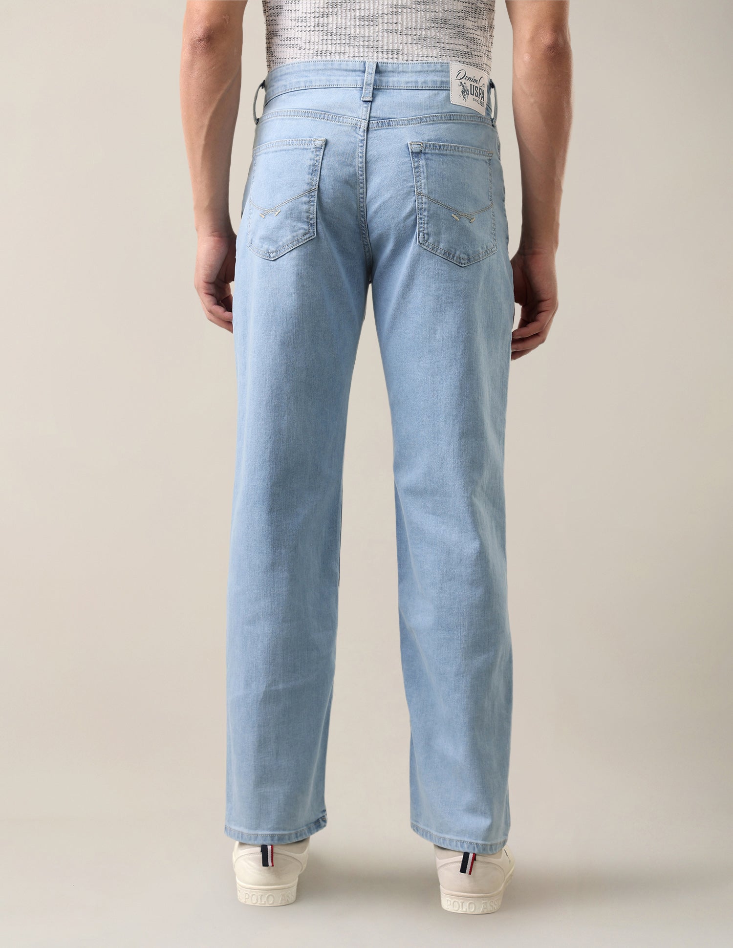 Shawn Relaxed Fit Blue Jeans Light Indigo - U.S. Polo Assn. India | Large