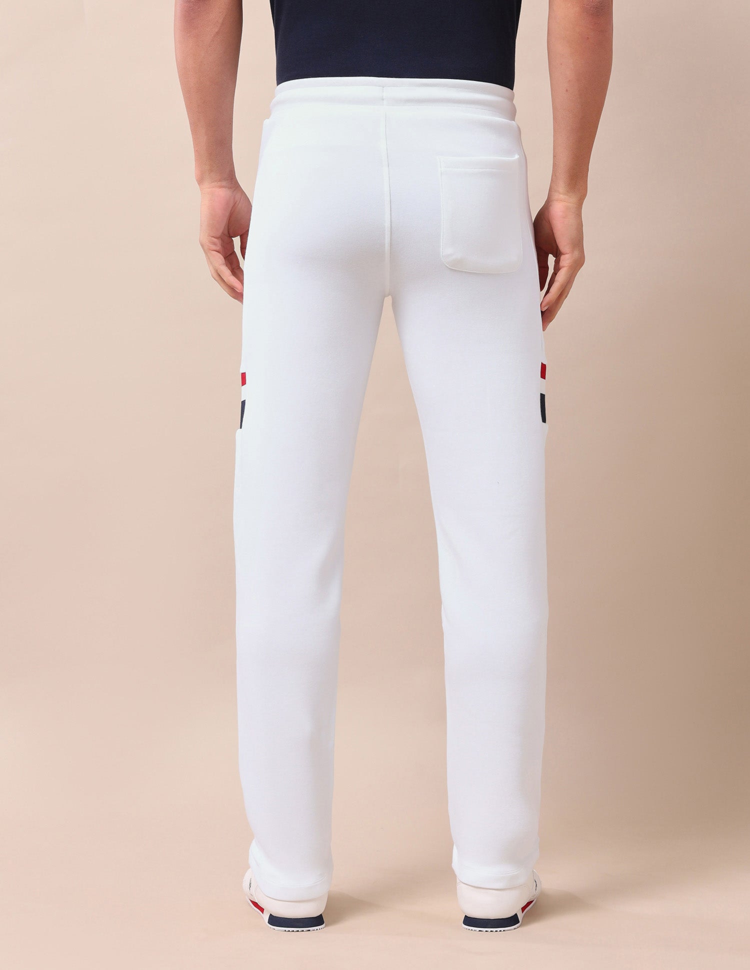 Solid White - U.S. Polo Assn. India | Large