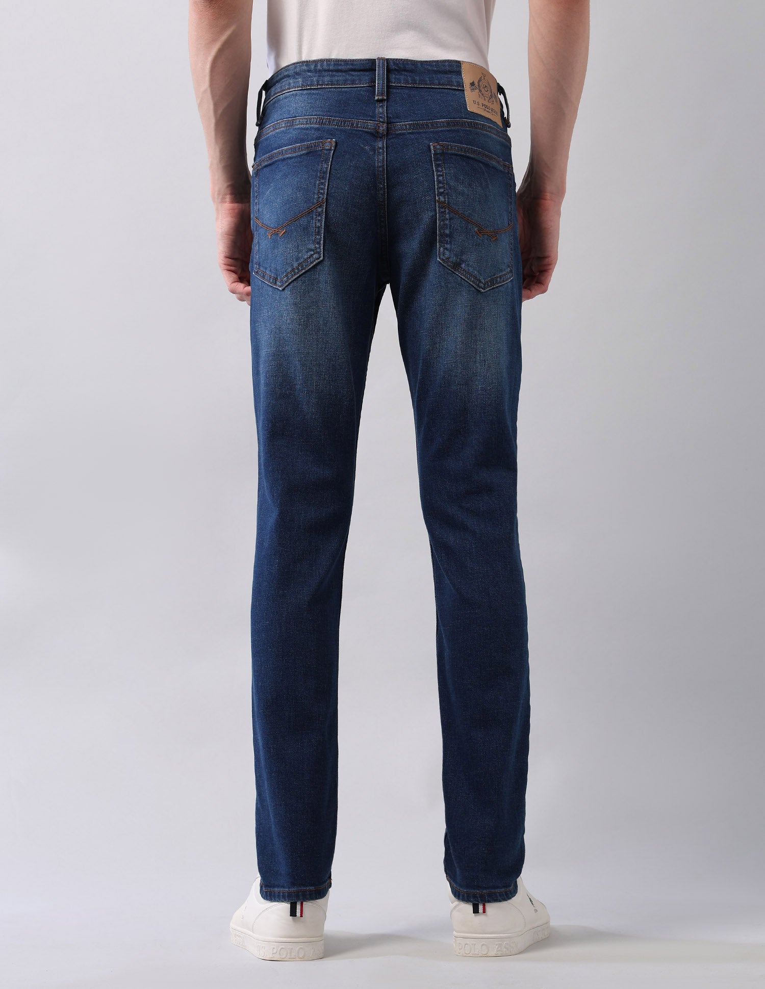 Brandon Slim Tapered Fit Blue Jeans Blue - U.S. Polo Assn. India | Large