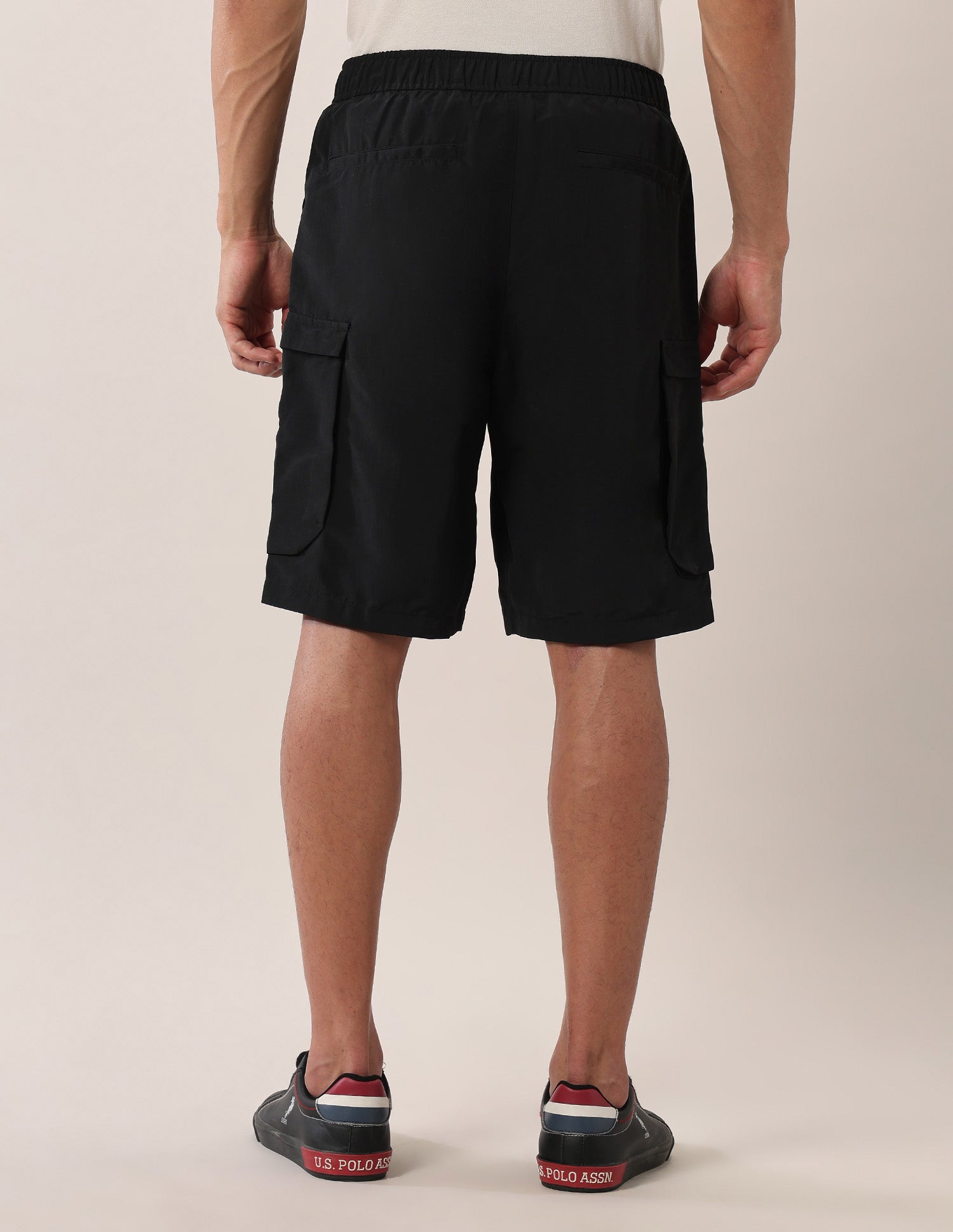 Solid Regular Fit Cargo Shorts Black - U.S. Polo Assn. India | Large