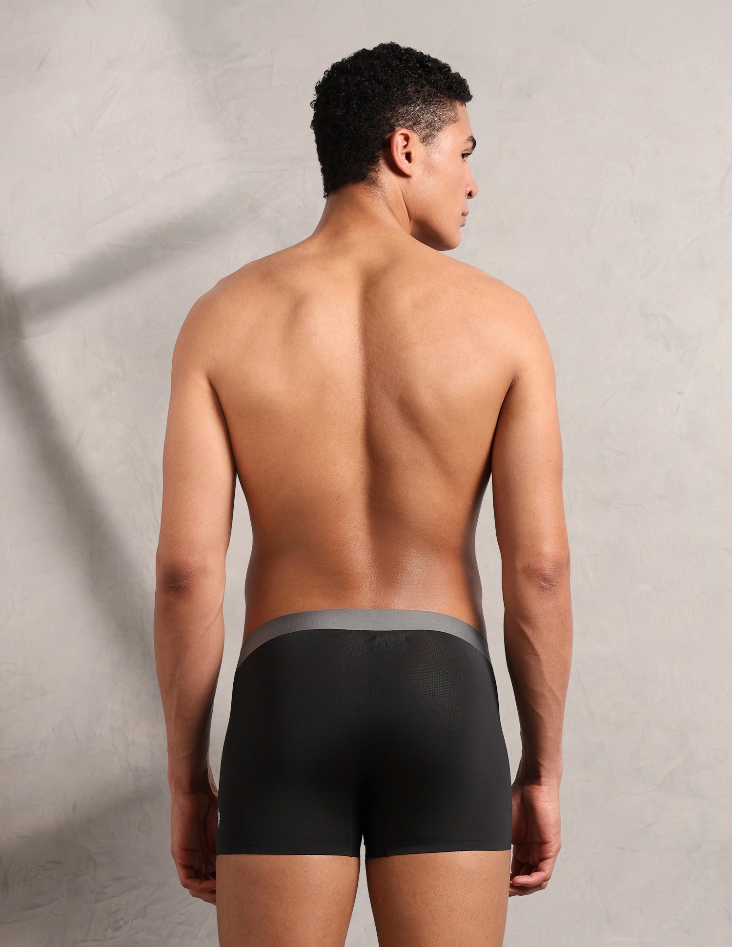 Signature Sports Mesh RT009 Seamless Trunk Black - U.S. Polo Assn. India | Large
