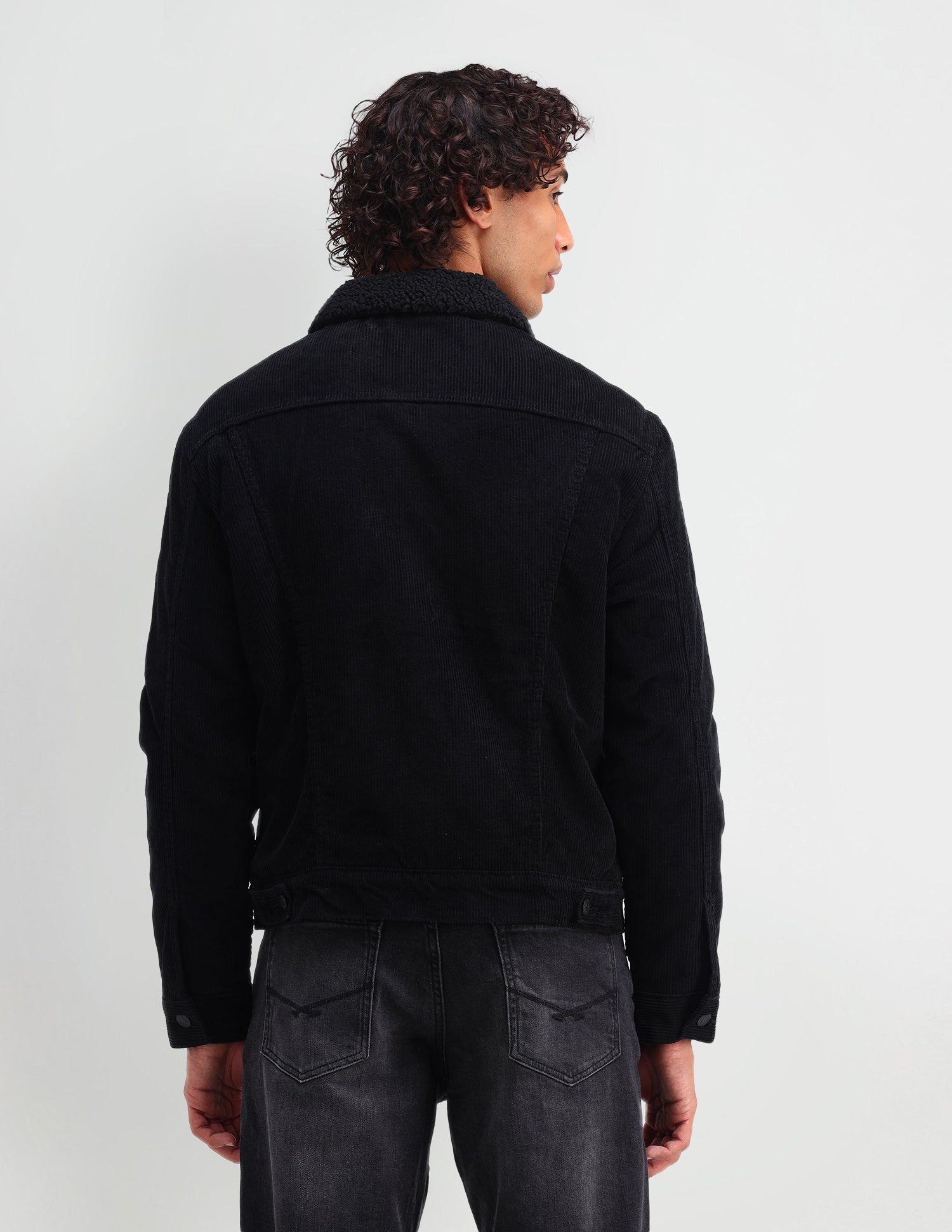 Slim Fit Corduroy Sherpa Jacket Black - U.S. Polo Assn. India | Large
