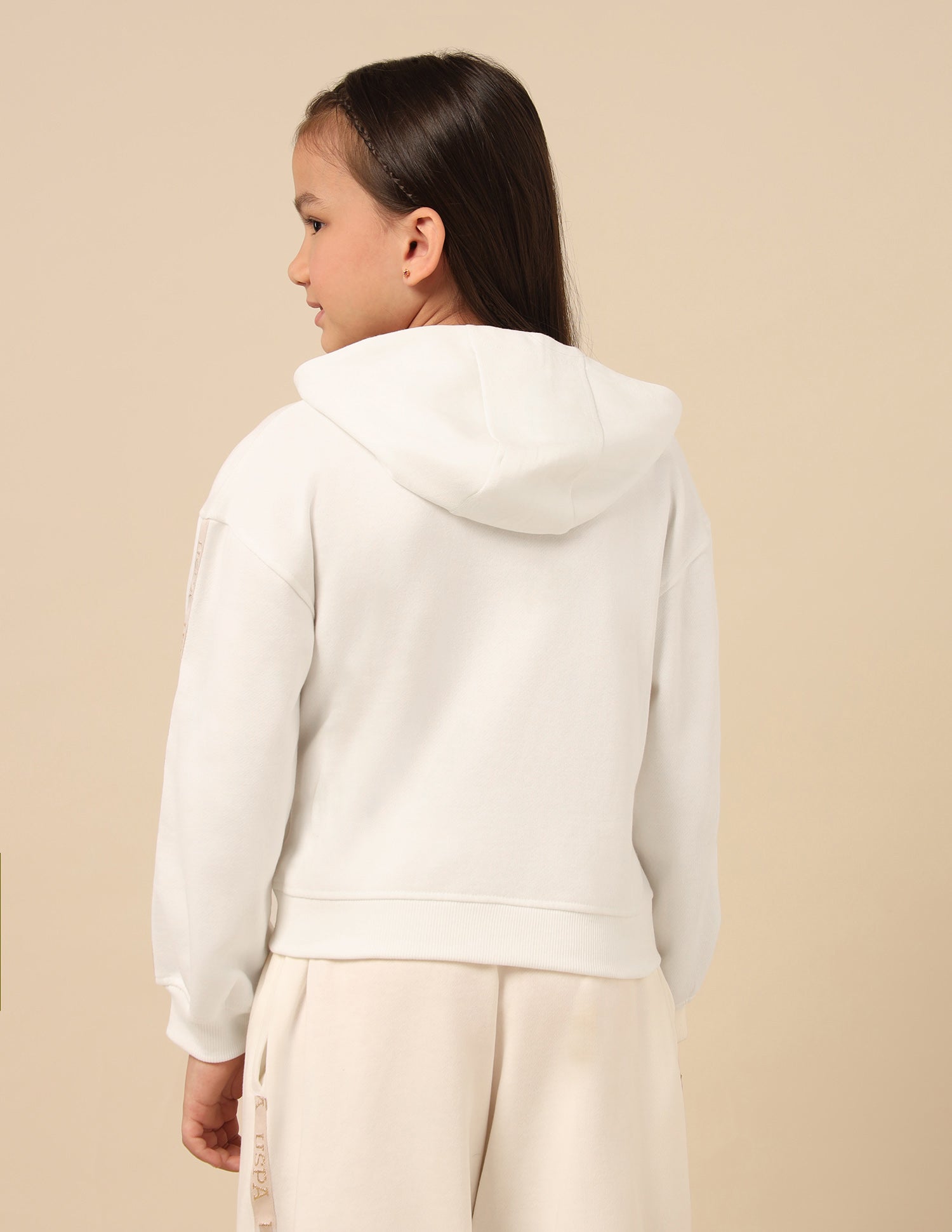 Girls Solid Regular Fit Sweatshirt Off White - U.S. POLO ASSN. | Large