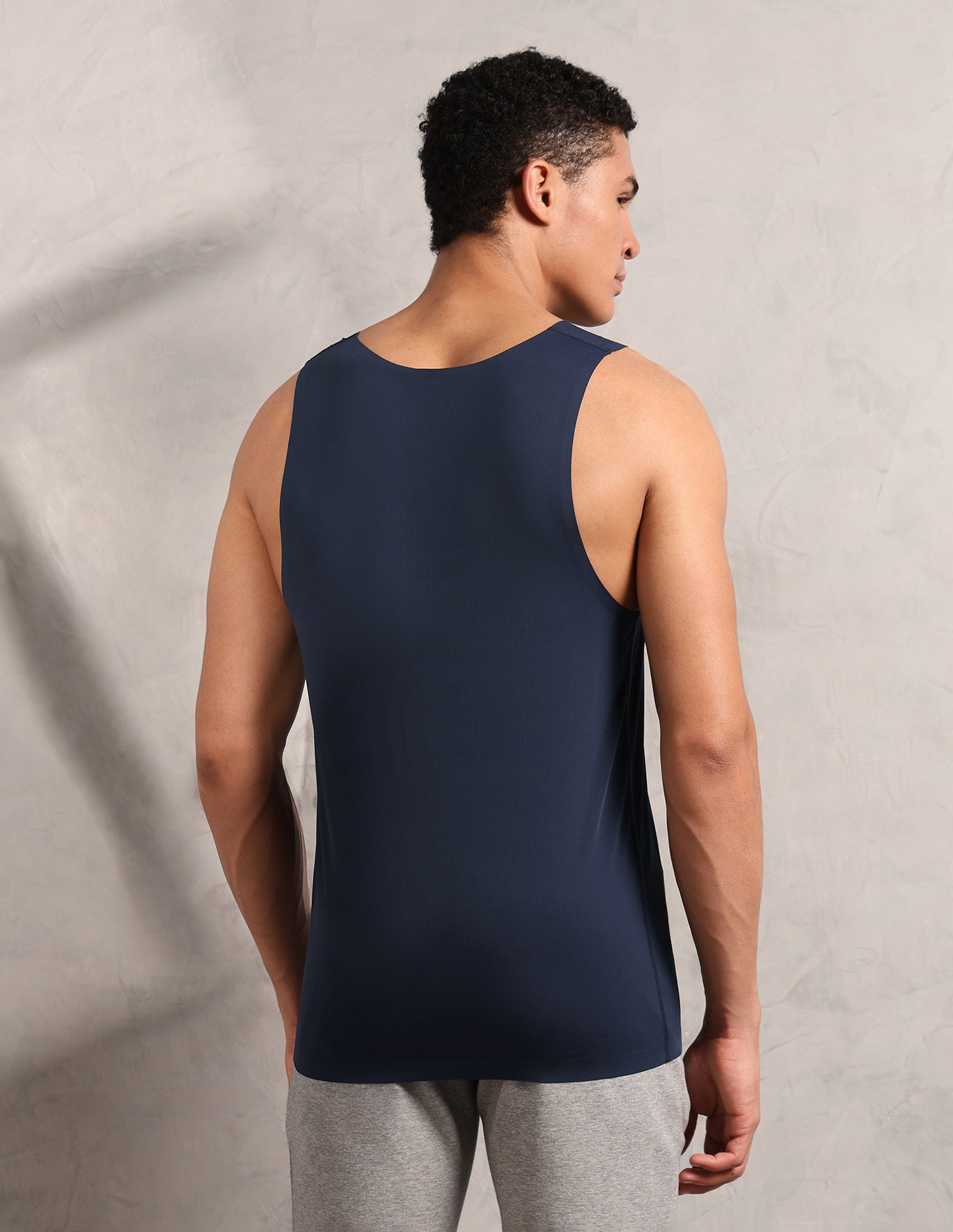 Breathe Easy Mesh Seamless RV001 Sports Vest Navy - U.S. Polo Assn. India | Large