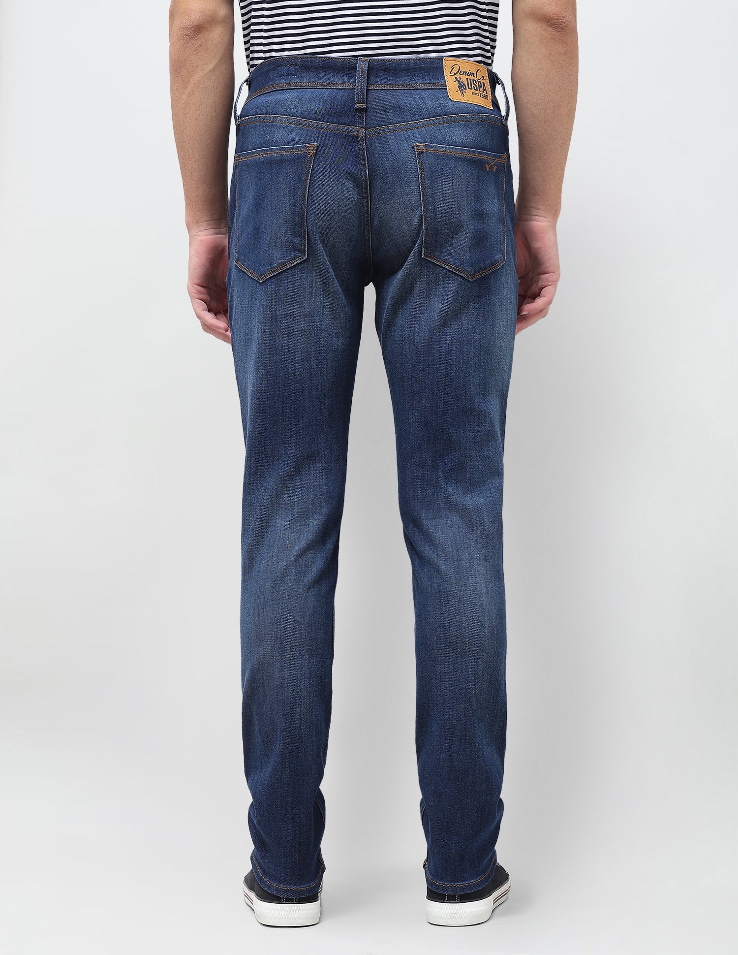 Brandon Slim Tapered Fit Blue Jeans Blue - U.S. Polo Assn. India | Large