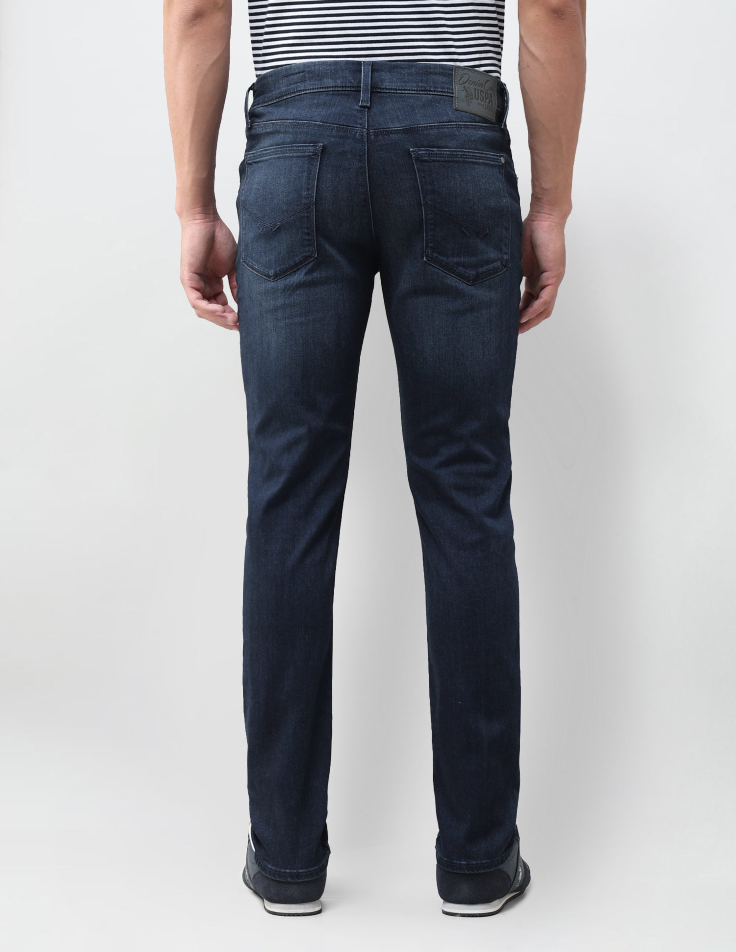 Brandon Slim Tapered Fit Blue Jeans Blue - U.S. Polo Assn. India | Large
