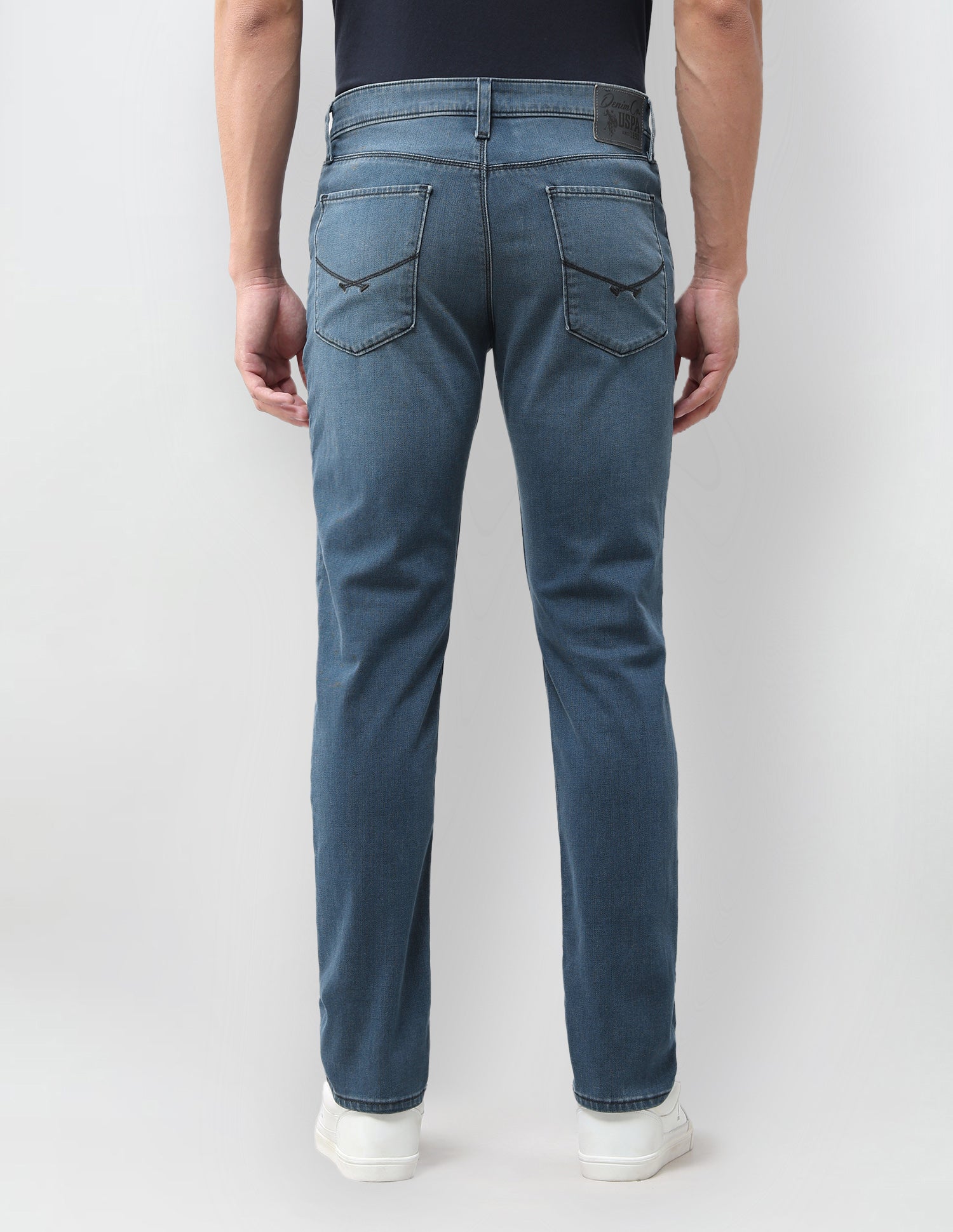 Brandon Slim Tapered Fit Blue Jeans Blue - U.S. Polo Assn. India | Large