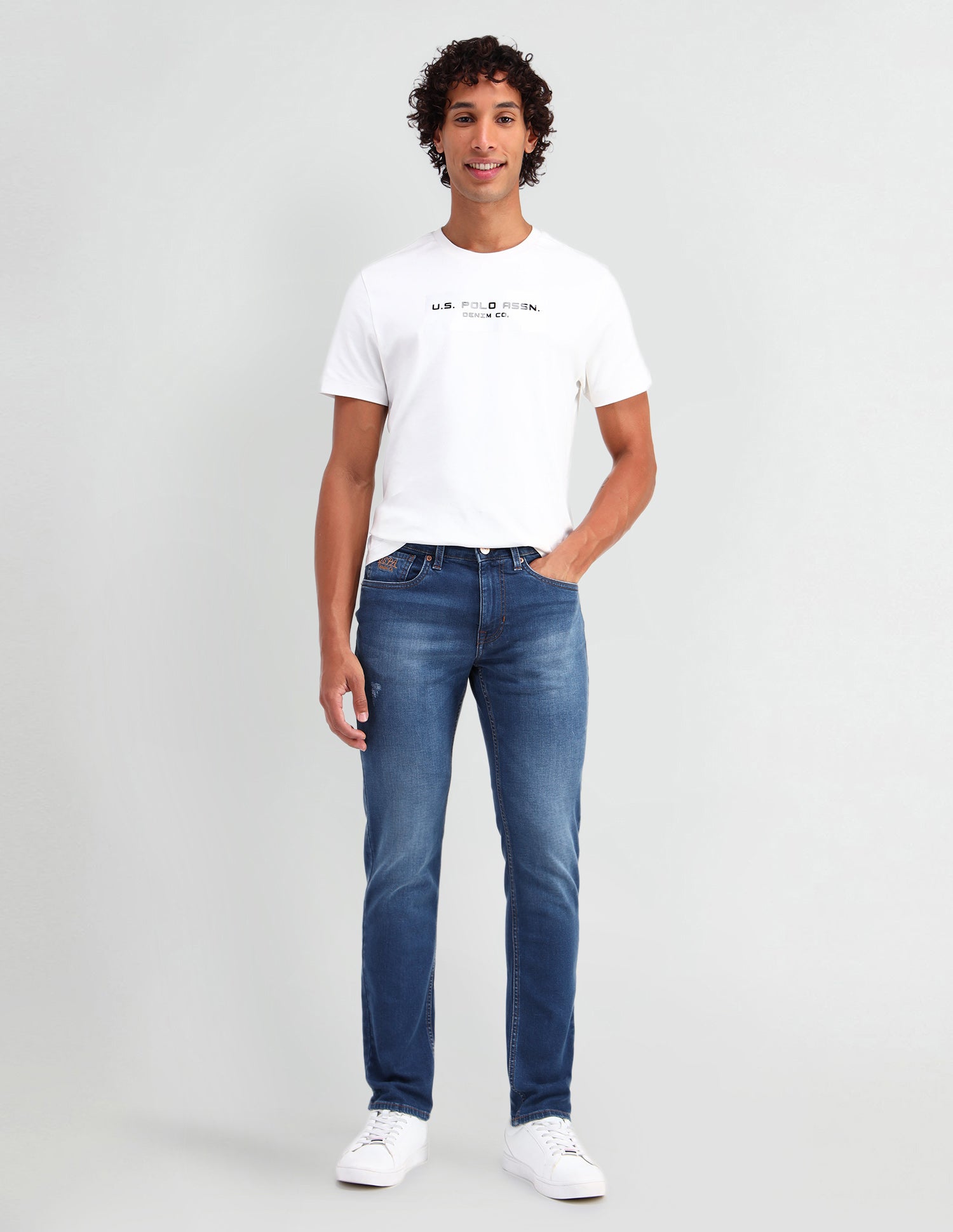 Brandon Slim Tapered Fit Blue Jeans Blue - U.S. Polo Assn. India | Large