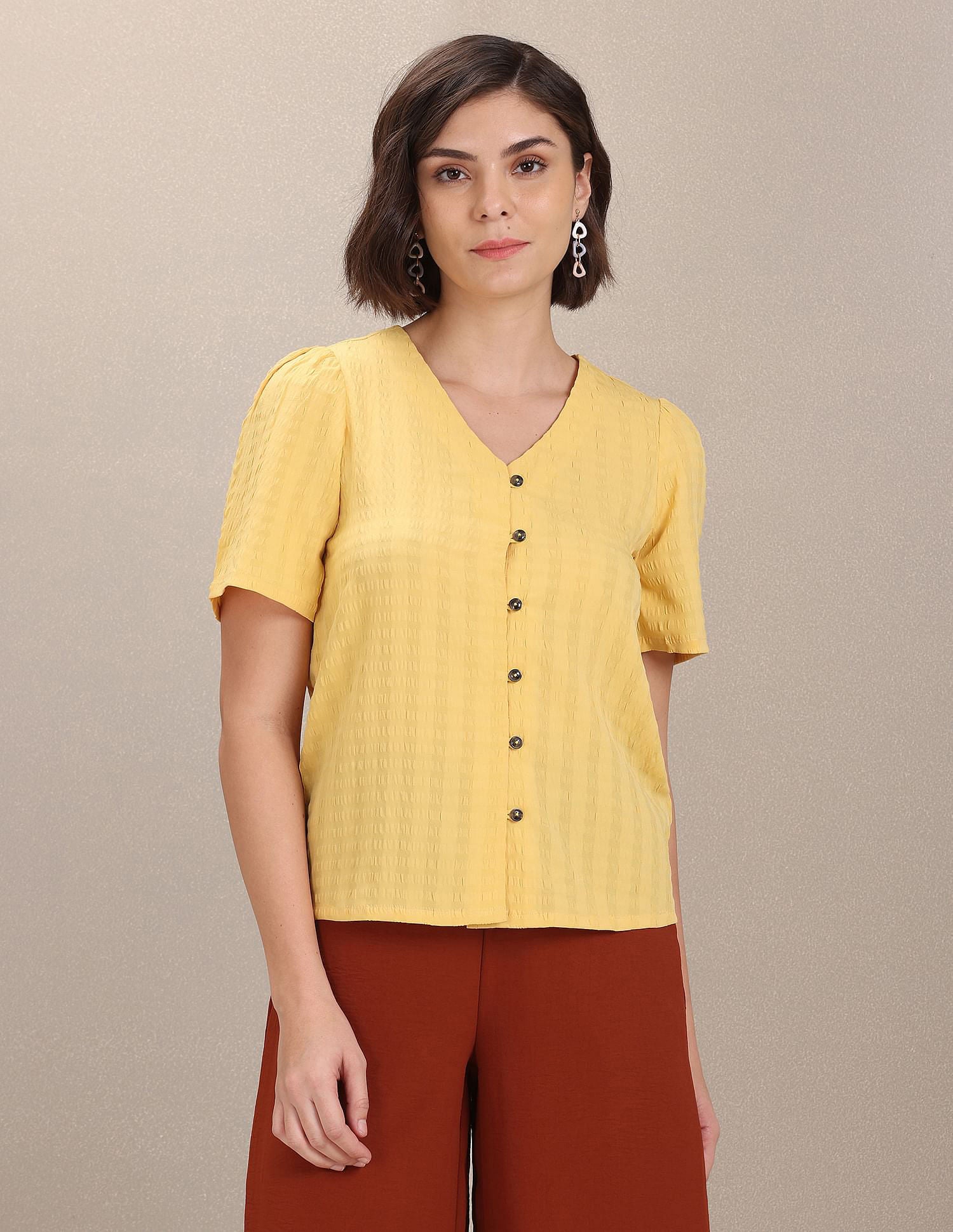 Full Button Closure Textured Top Yellow - U.S. POLO ASSN. | Large
