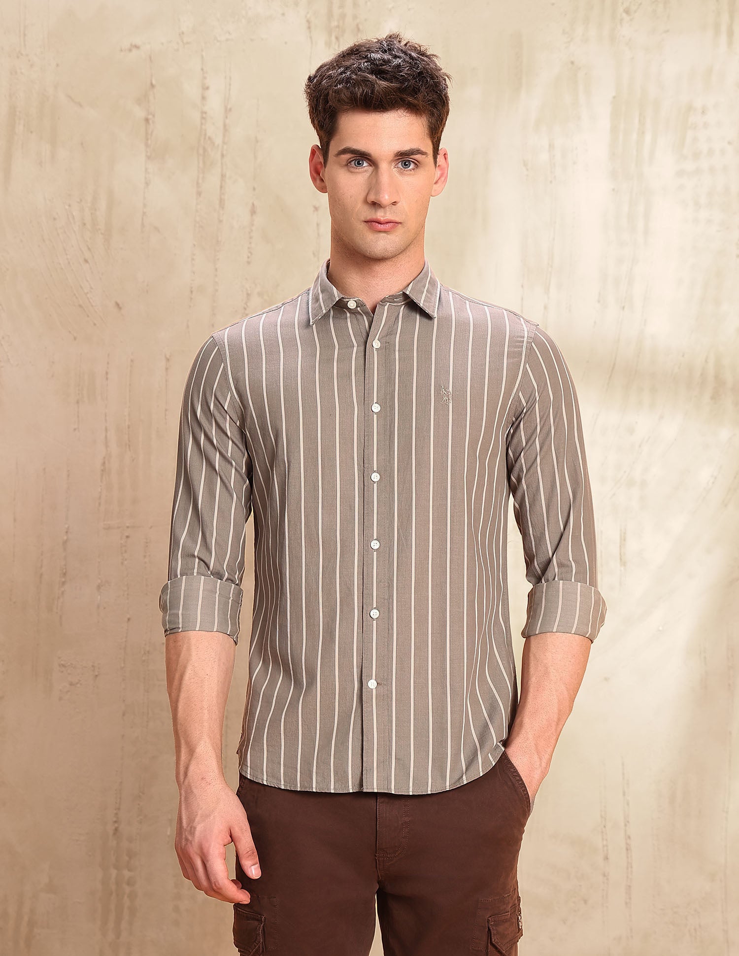 Dobby Tailored Fit Shirt Brown - U.S. POLO ASSN. | Large