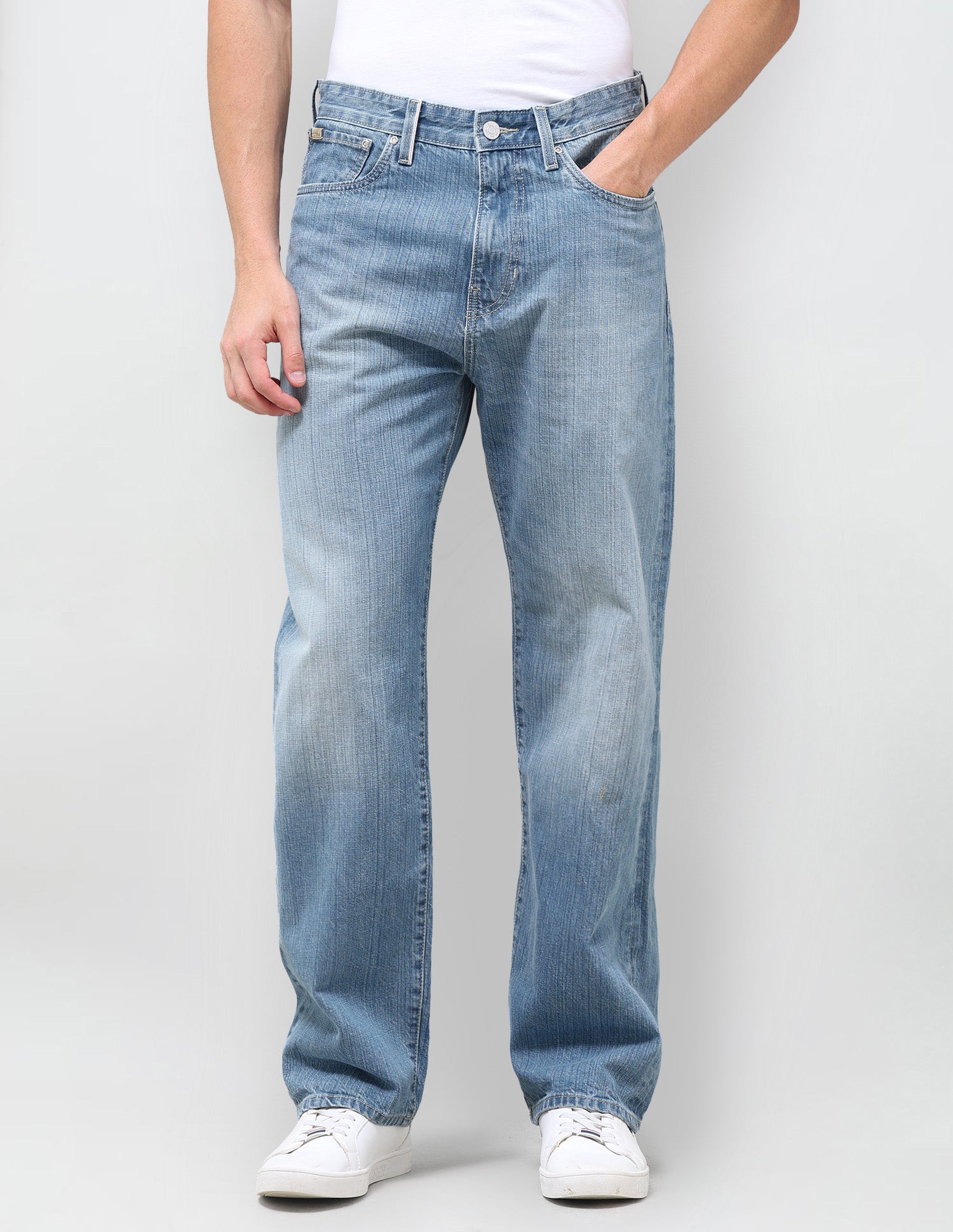 Logan Loose Straight Fit Blue Jeans Light Blue - U.S. Polo Assn. India | Large