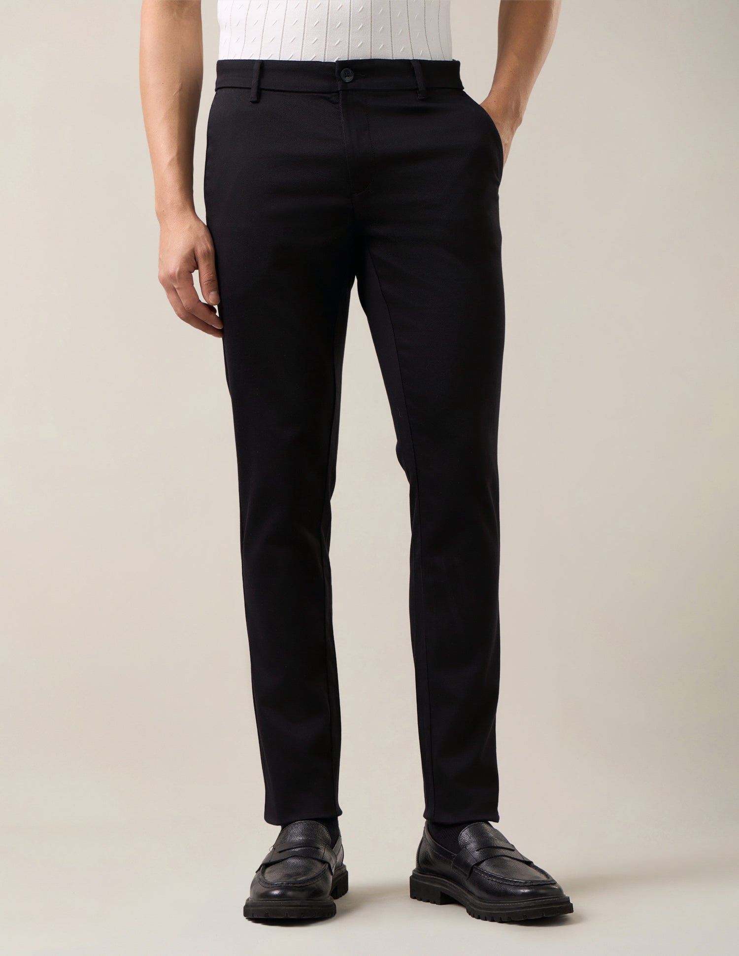 Mid Rise Austin Slim Fit Trousers Black - U.S. Polo Assn. India | Large