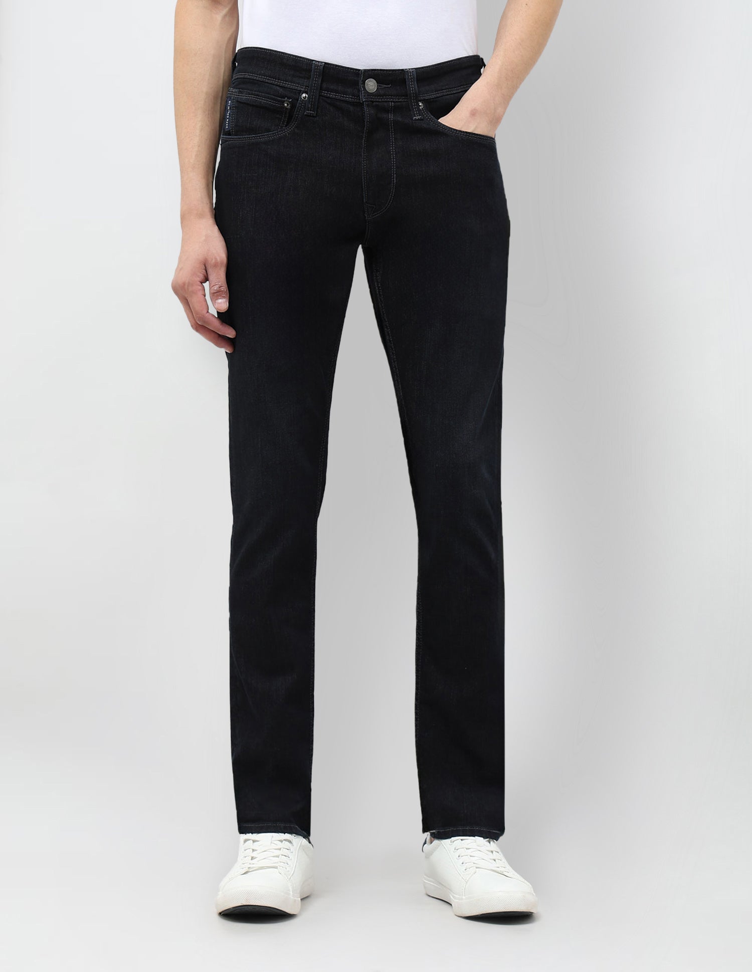 Brandon Slim Tapered Fit Blue Jeans Dark Blue - U.S. POLO ASSN. | Large