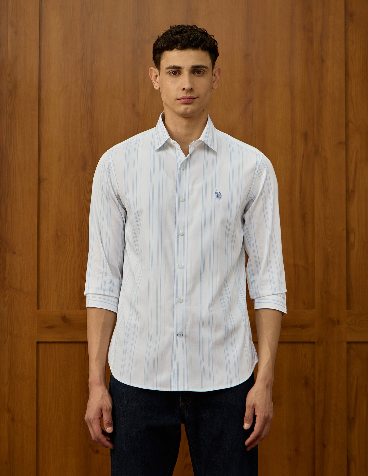 Poplin Varsity Theatre Shirt Light Blue - U.S. POLO ASSN. | Large