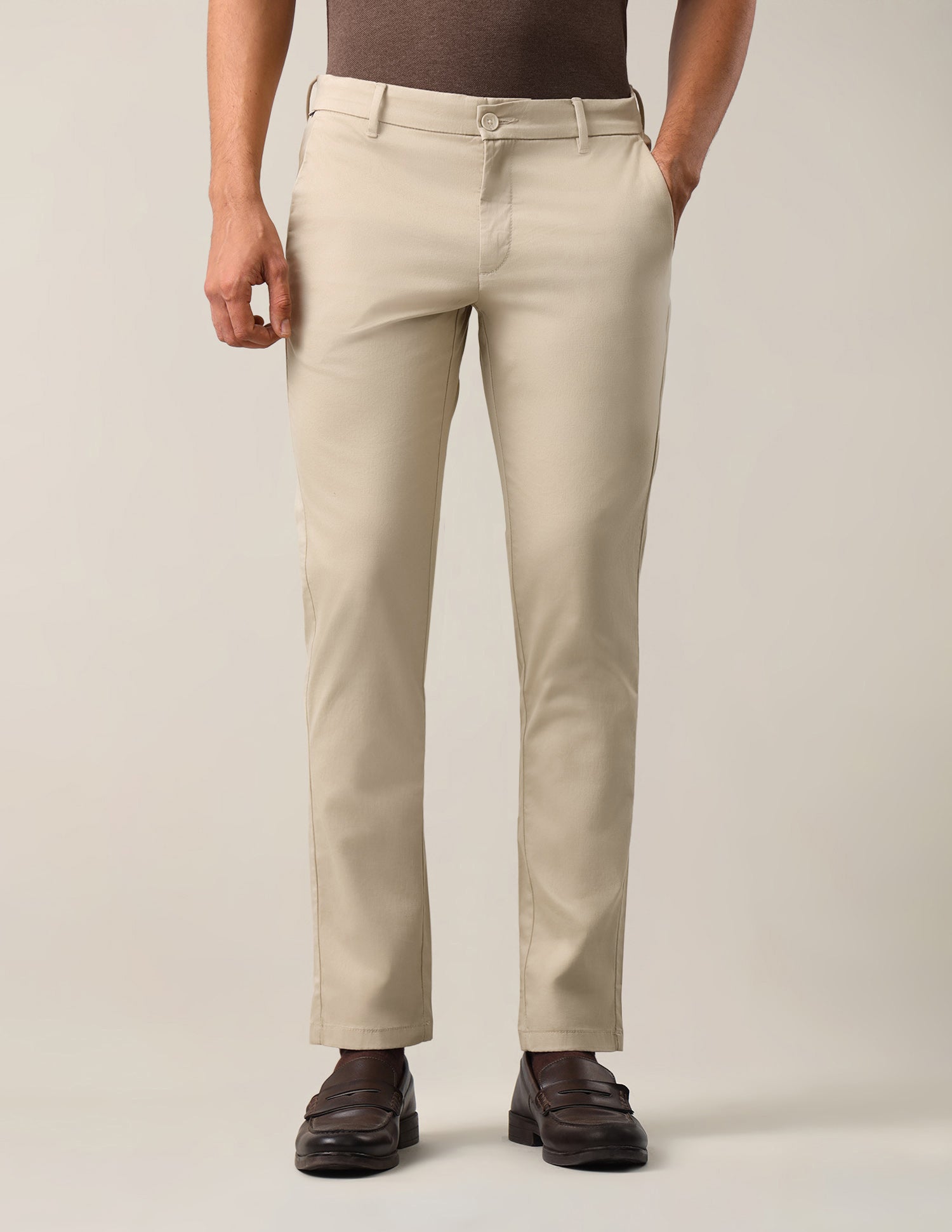 Denver Slim Fit Dobby Trousers Light Khaki - U.S. Polo Assn. India | Large