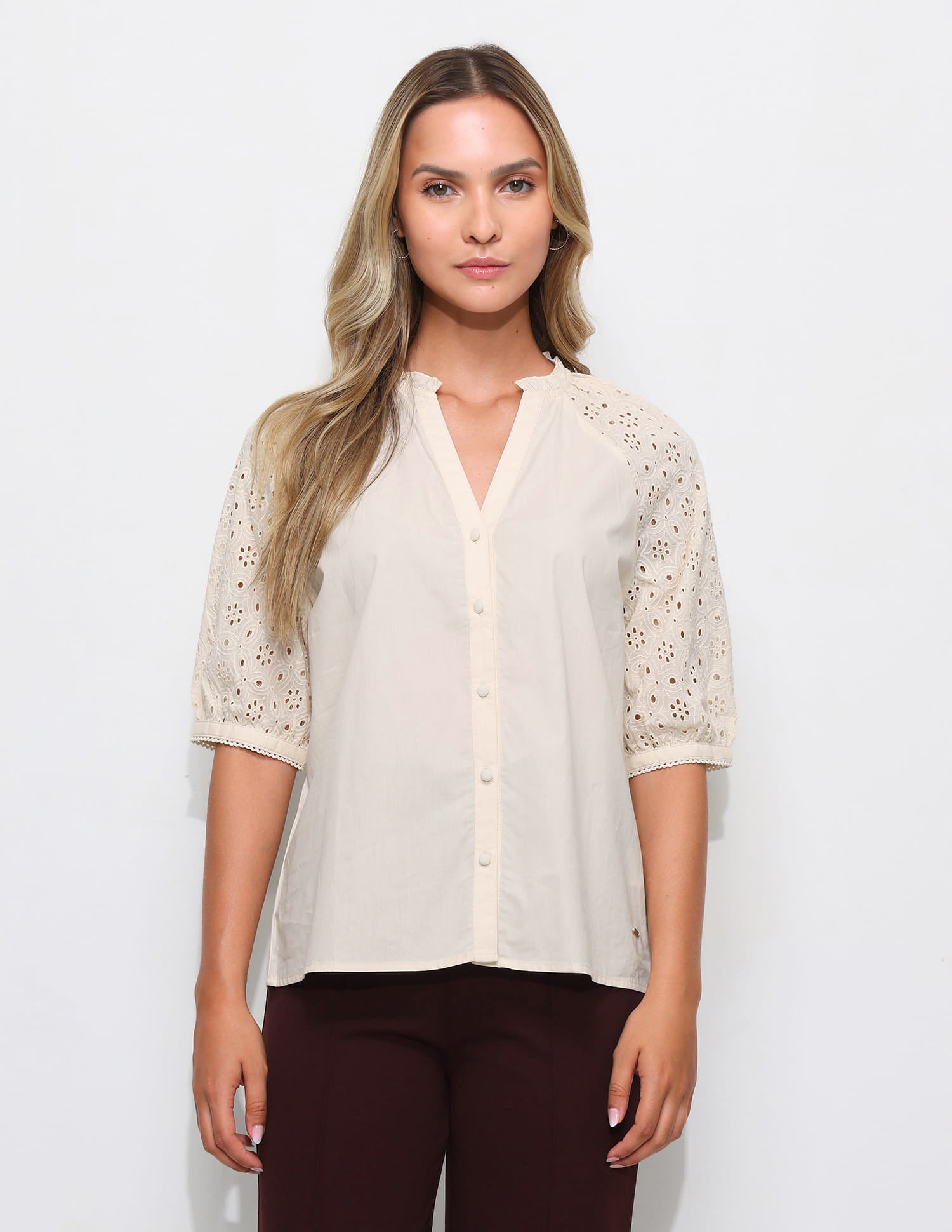 Schiffli Detail Relaxed Fit Top Beige - U.S. Polo Assn. India | Large