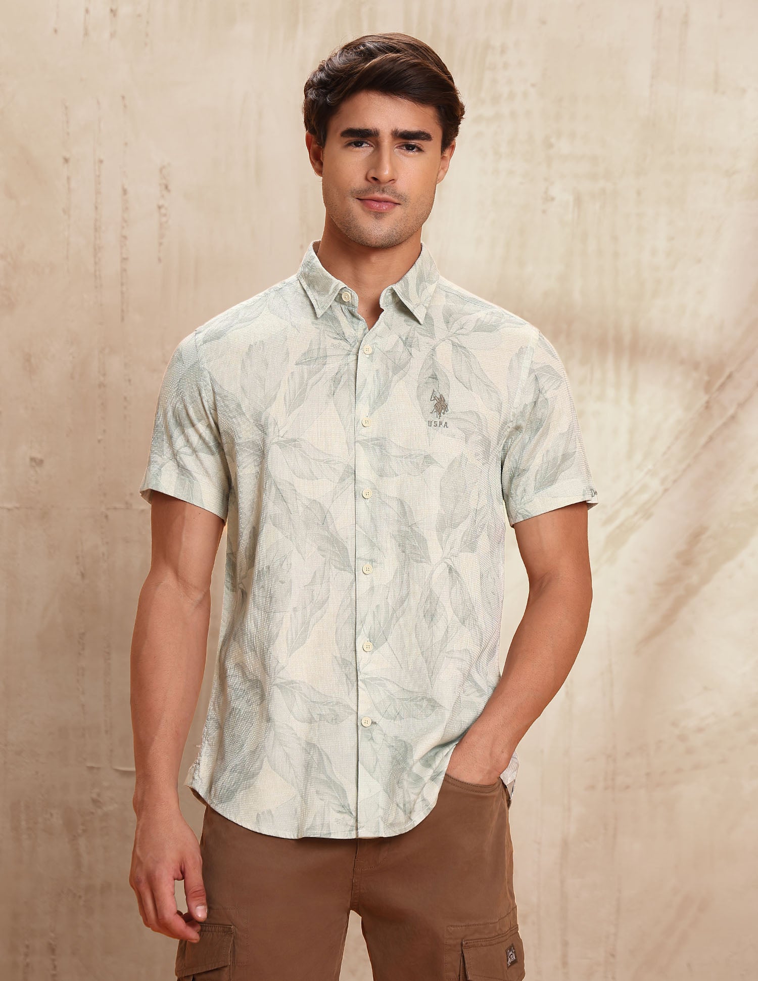 Slim Fit Tropical Printed Shirt Beige - U.S. POLO ASSN. | Large
