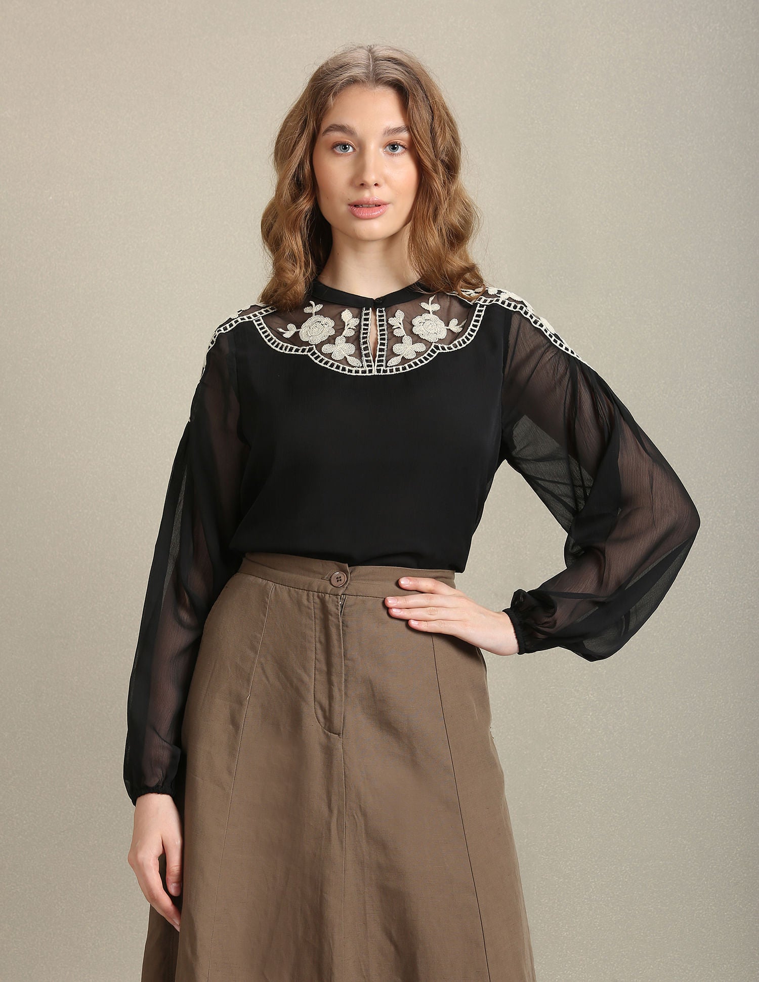 Placement Lace Embroidery Top Black - U.S. POLO ASSN. | Large