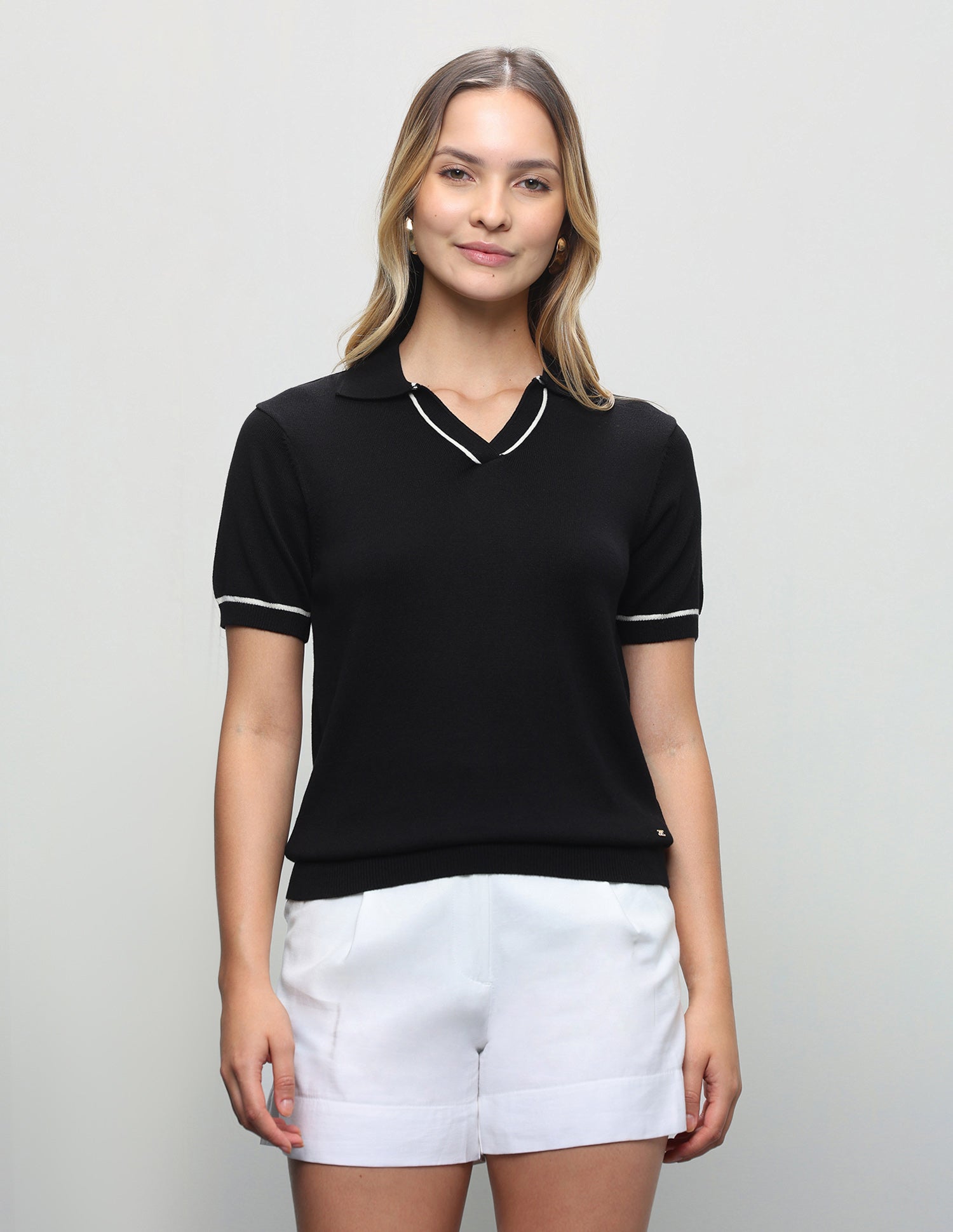 Solid Relaxed Fit Top Black - U.S. Polo Assn. India | Large