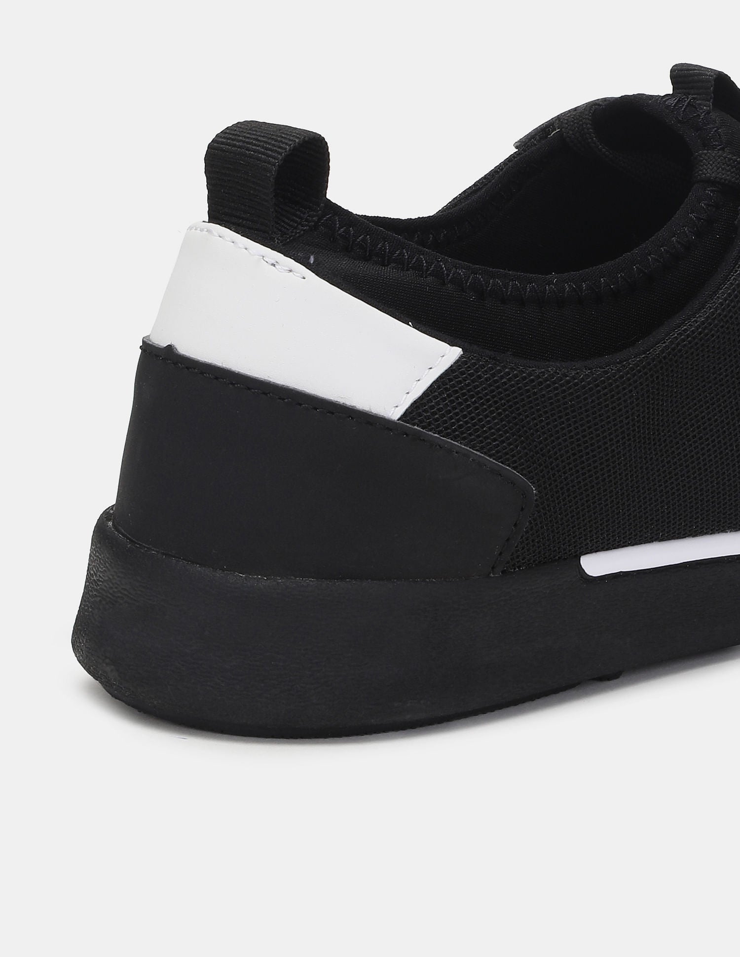 Black Rastus Men Black Cushioned Non-Skid Rastus Sneakers – U.S. Polo Assn. India