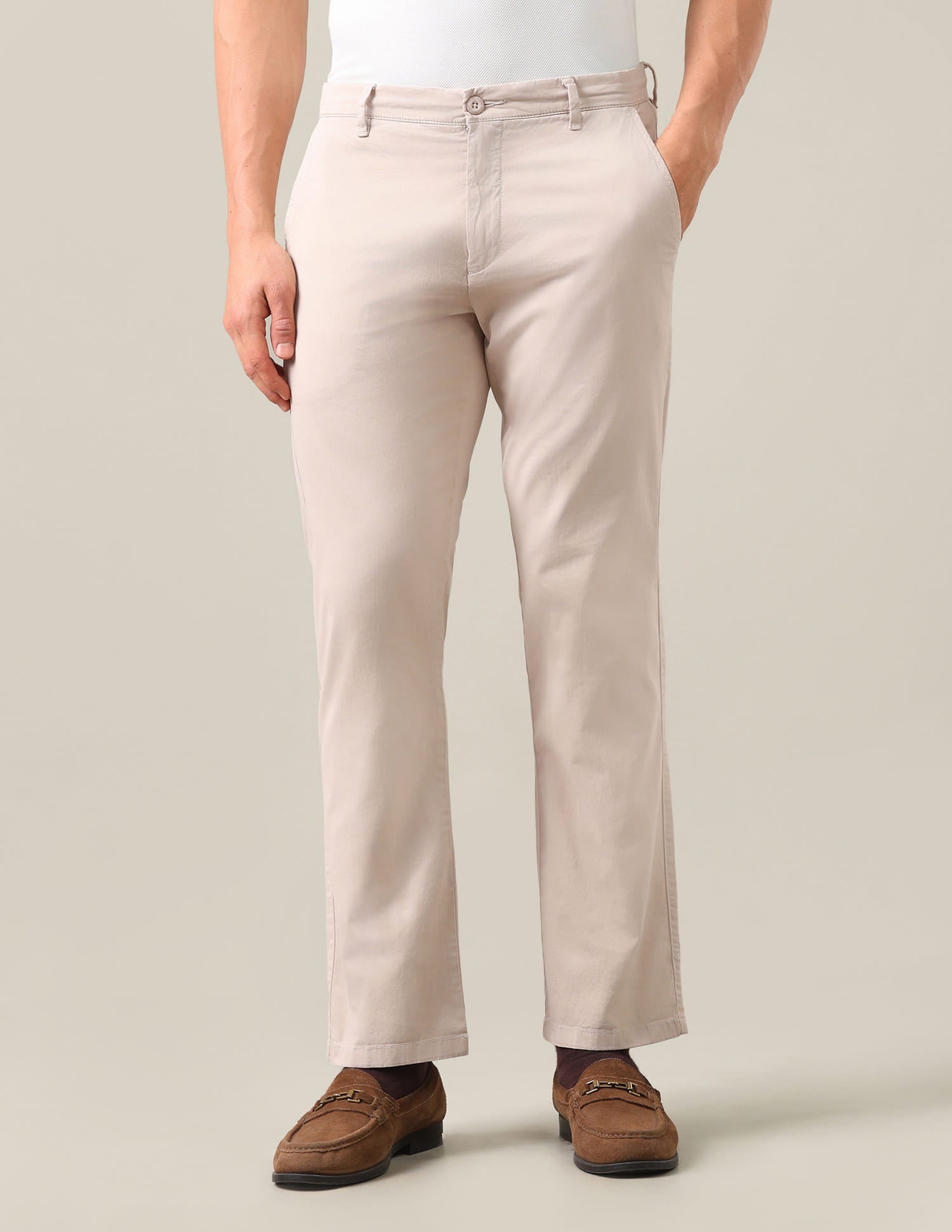 Riley Straight Fit Twill Trousers Beige - U.S. Polo Assn. India | Large