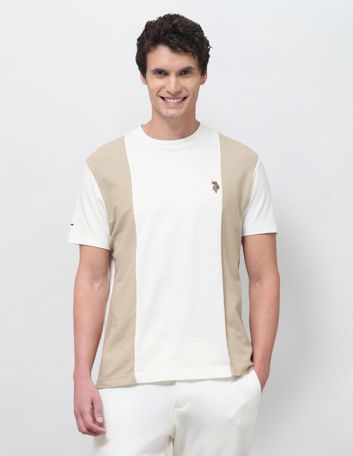 Colourblocked Slim Fit T-Shirt Ivory - U.S. Polo Assn. India | Large