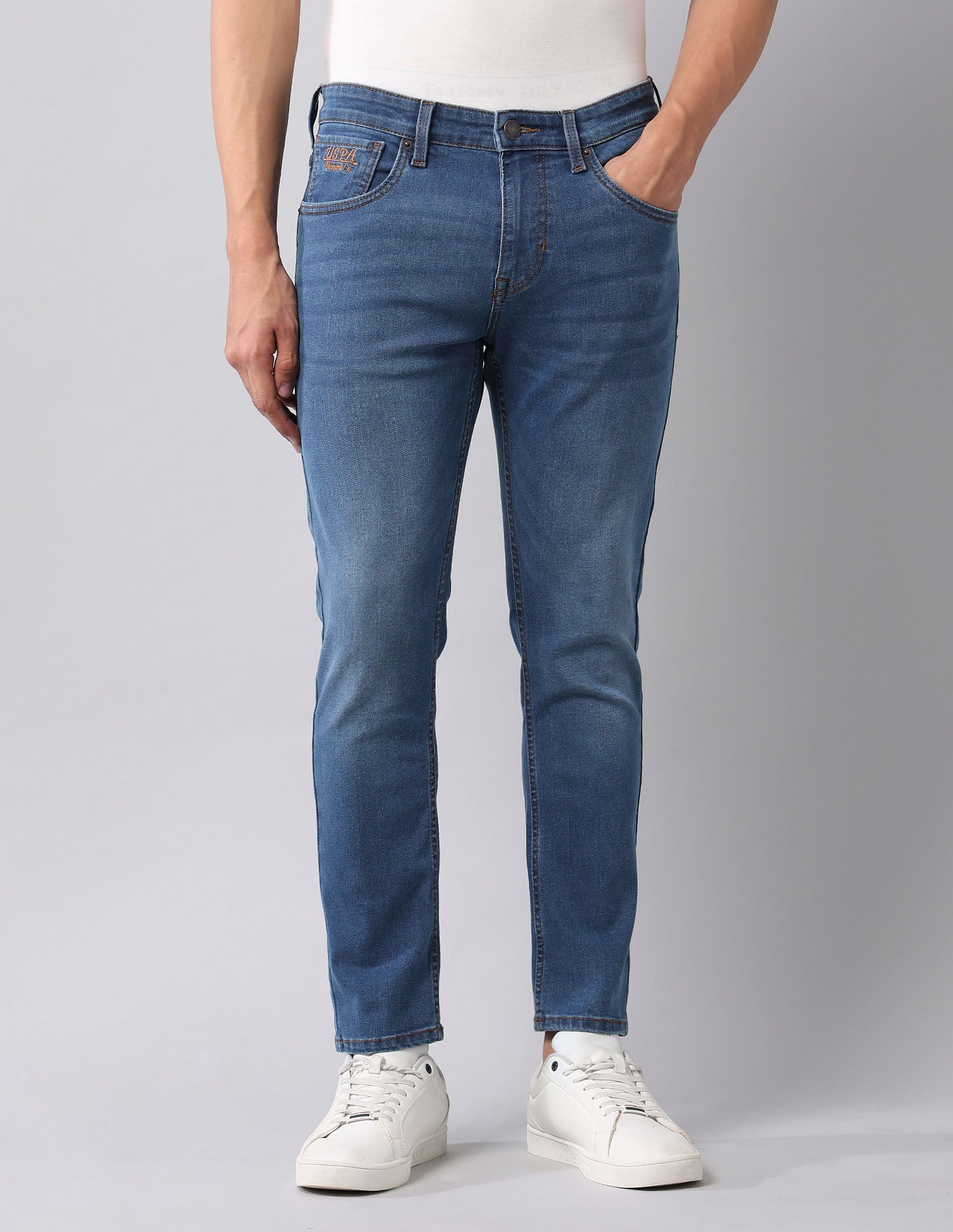 Henry Tapered Fit Blue Jeans Blue - U.S. Polo Assn. India | Large