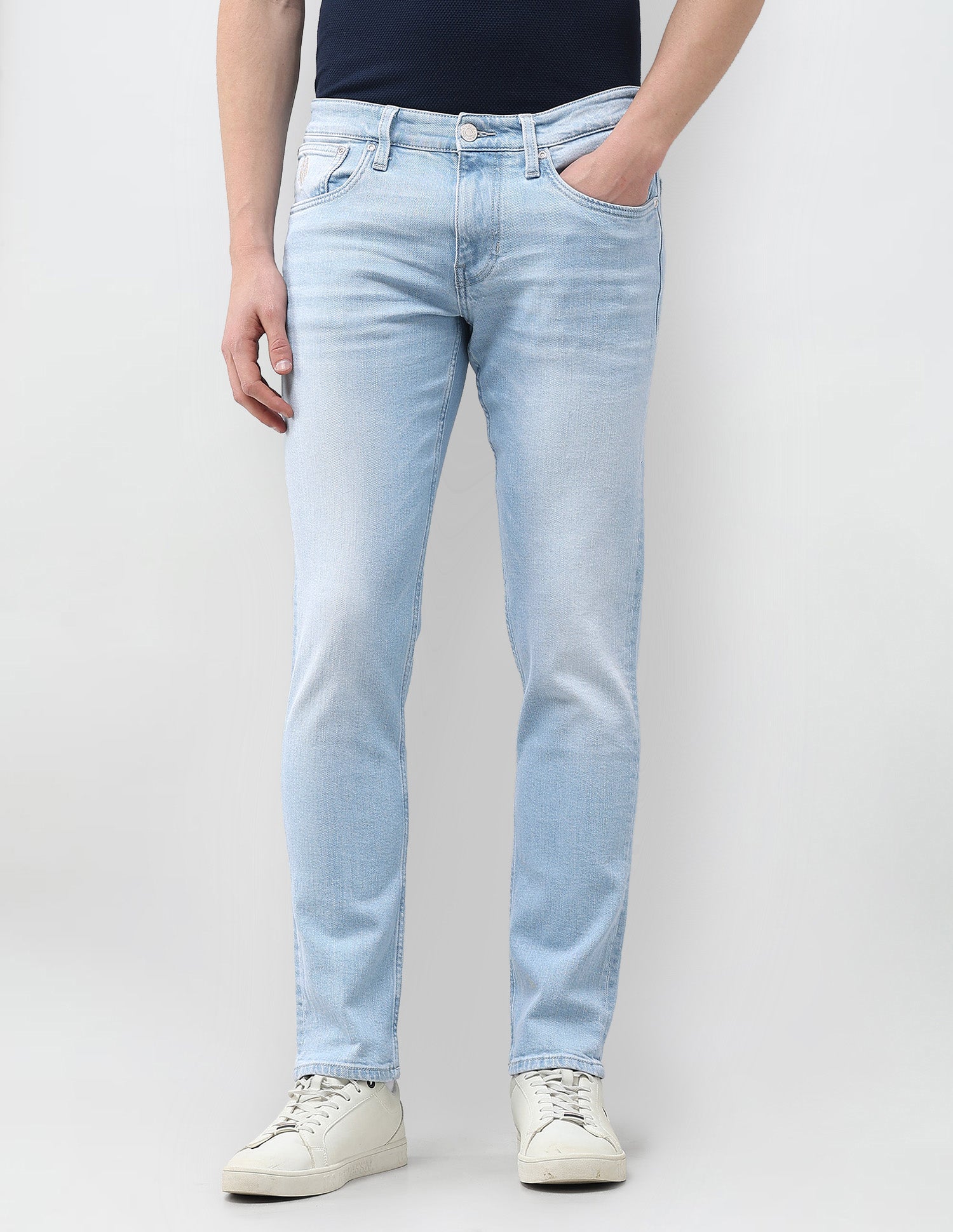 Brandon Slim Tapered Fit Blue Jeans Light Blue - U.S. Polo Assn. India | Large