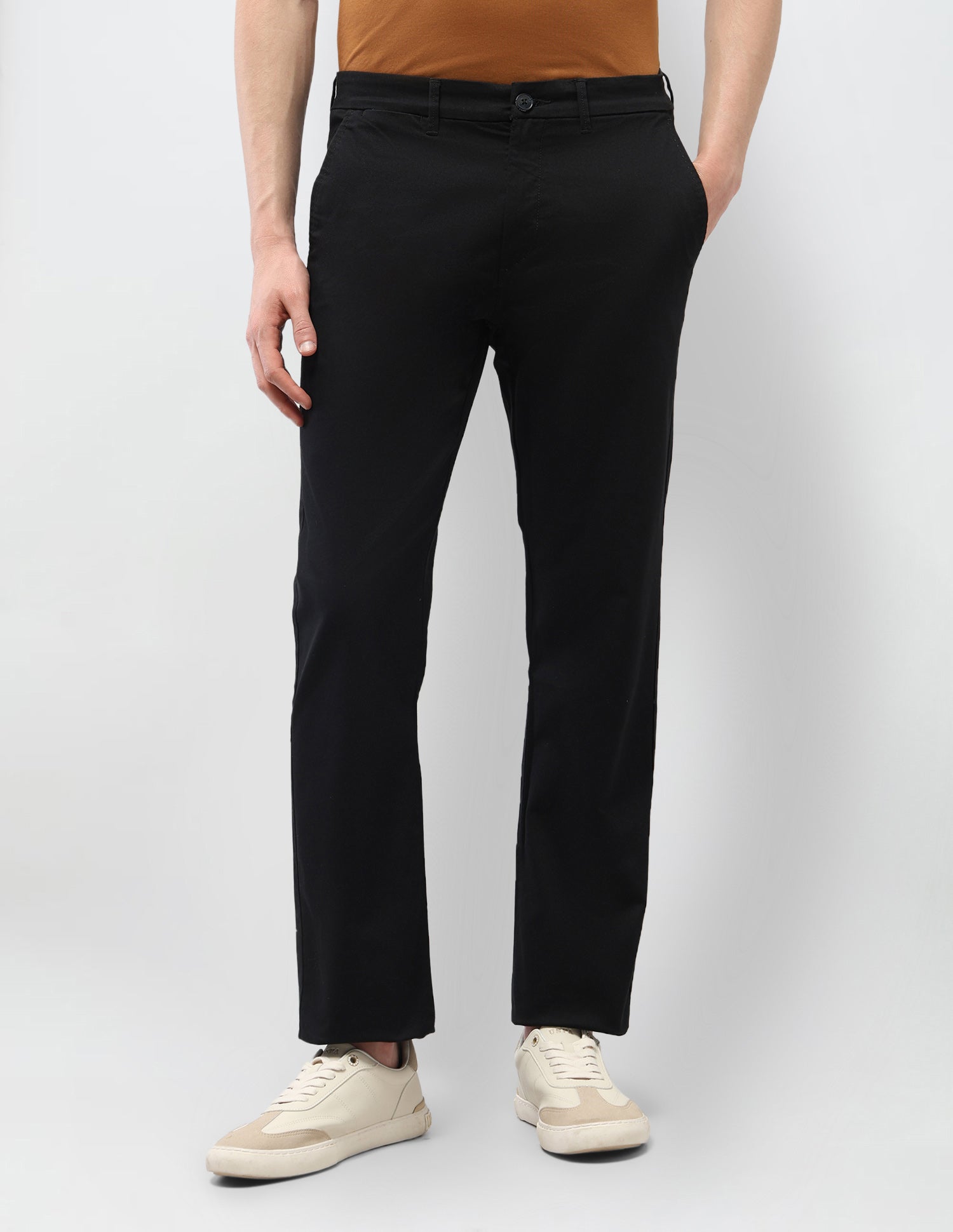 Solid Riley Straight Fit Trousers Black - U.S. Polo Assn. India | Large