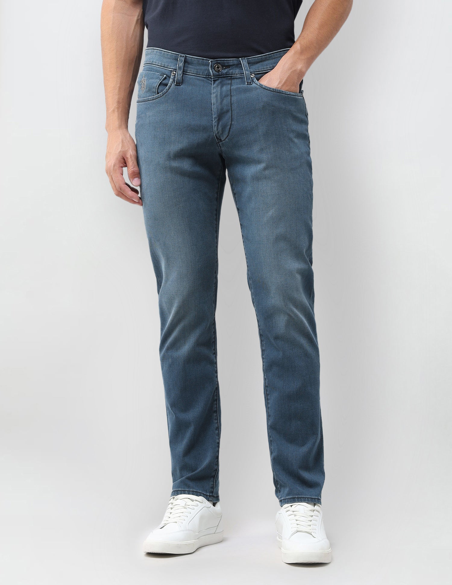 Brandon Slim Tapered Fit Blue Jeans Blue - U.S. Polo Assn. India | Large
