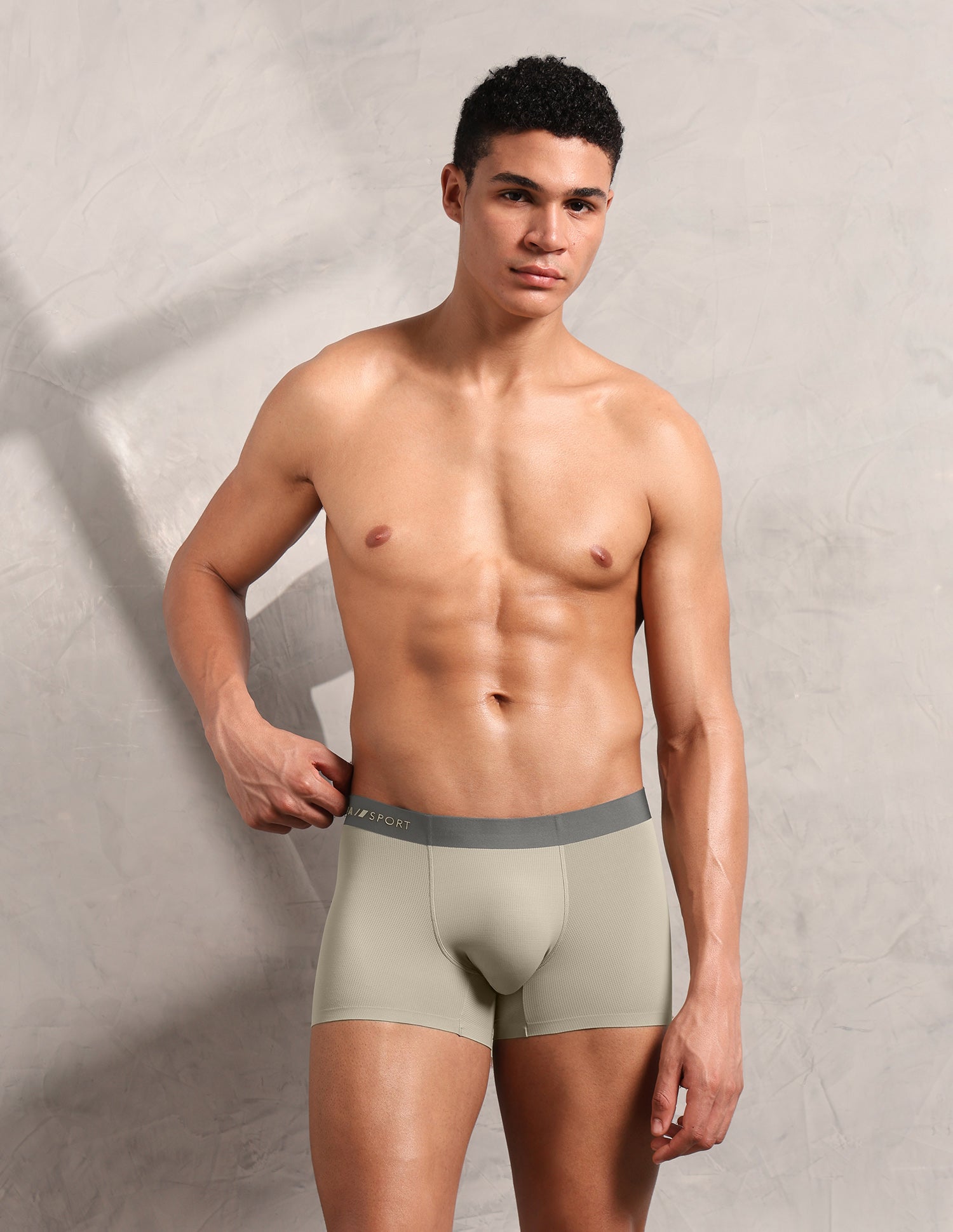 Signature Sports Mesh RT009 Seamless Trunk Chalk - U.S. Polo Assn. India | Large