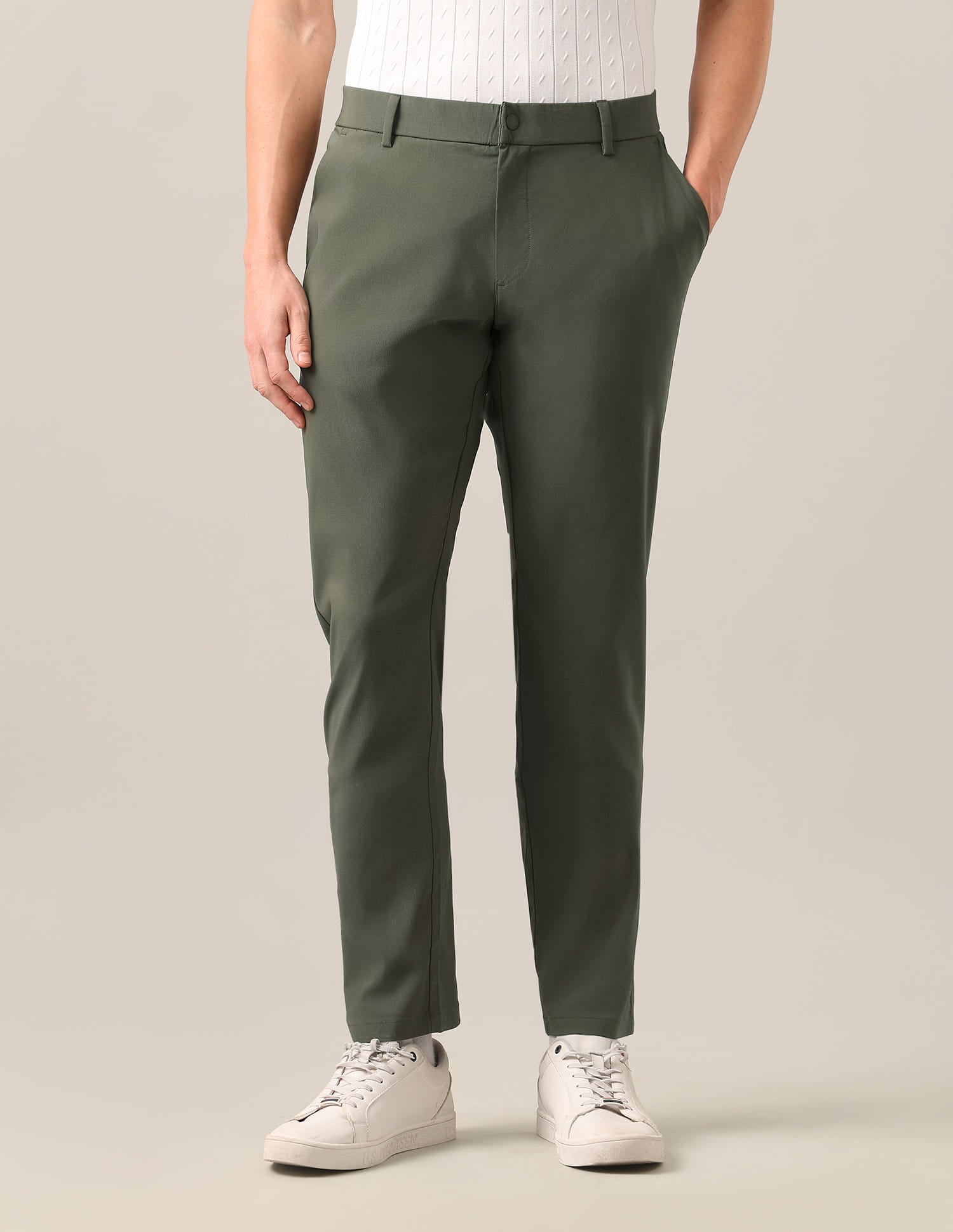 Austin Trim Regular Fit Mid Rise Trousers Green - U.S. Polo Assn. India | Large