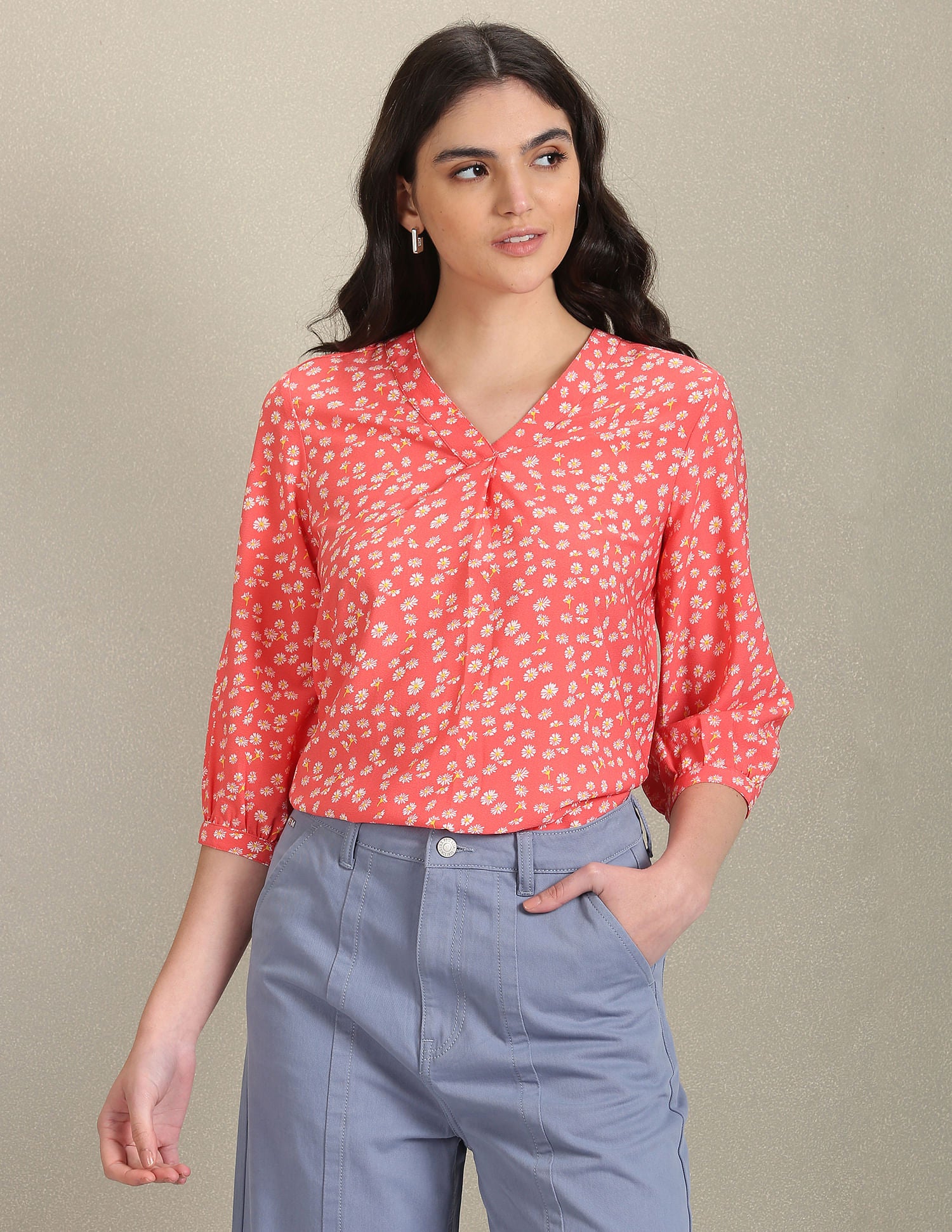 V-Neck Floral Top CORAL - U.S. Polo Assn. India | Large