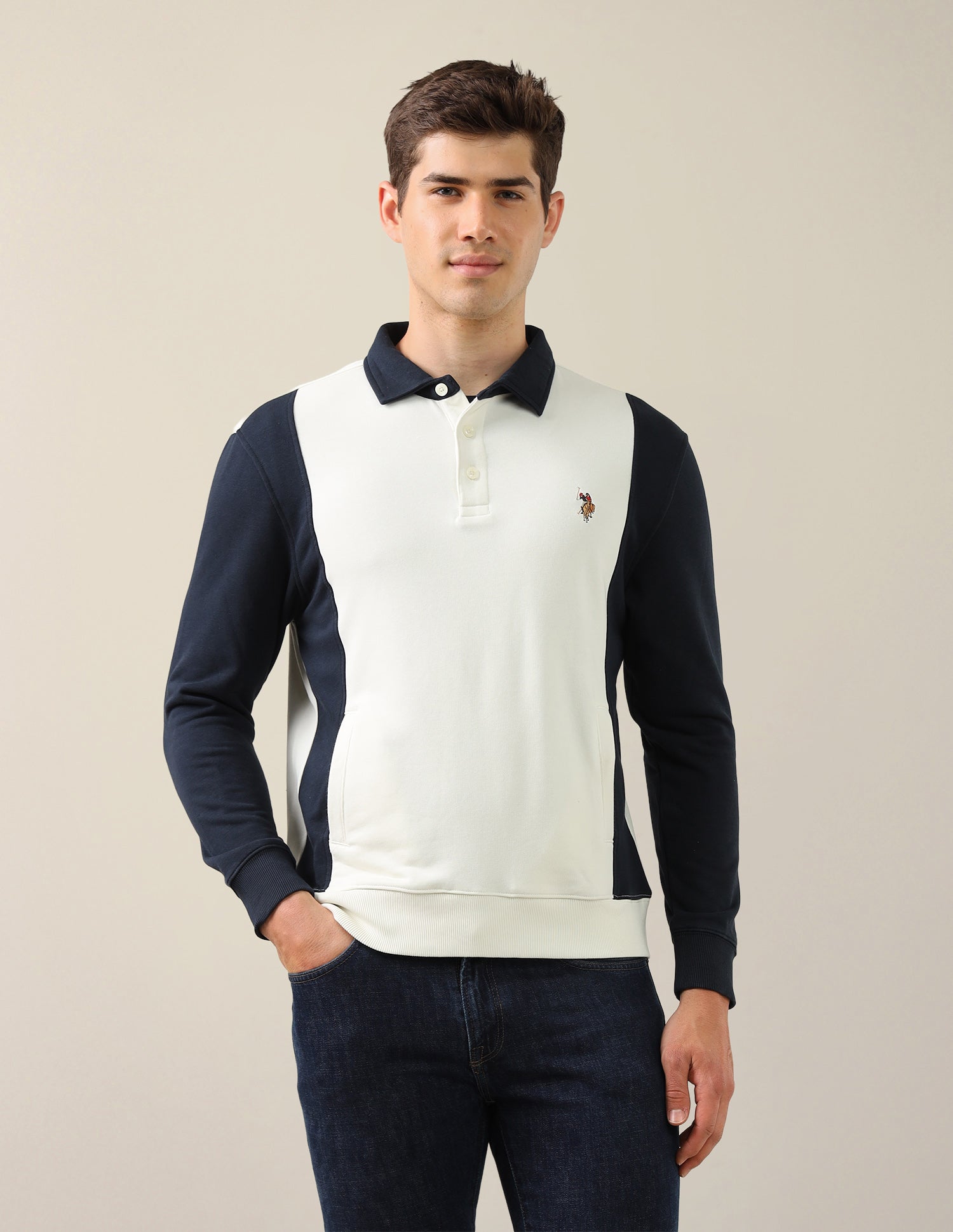 Colour Blocked Regular Fit Sweatshirt Ivory - U.S. Polo Assn. India | Large