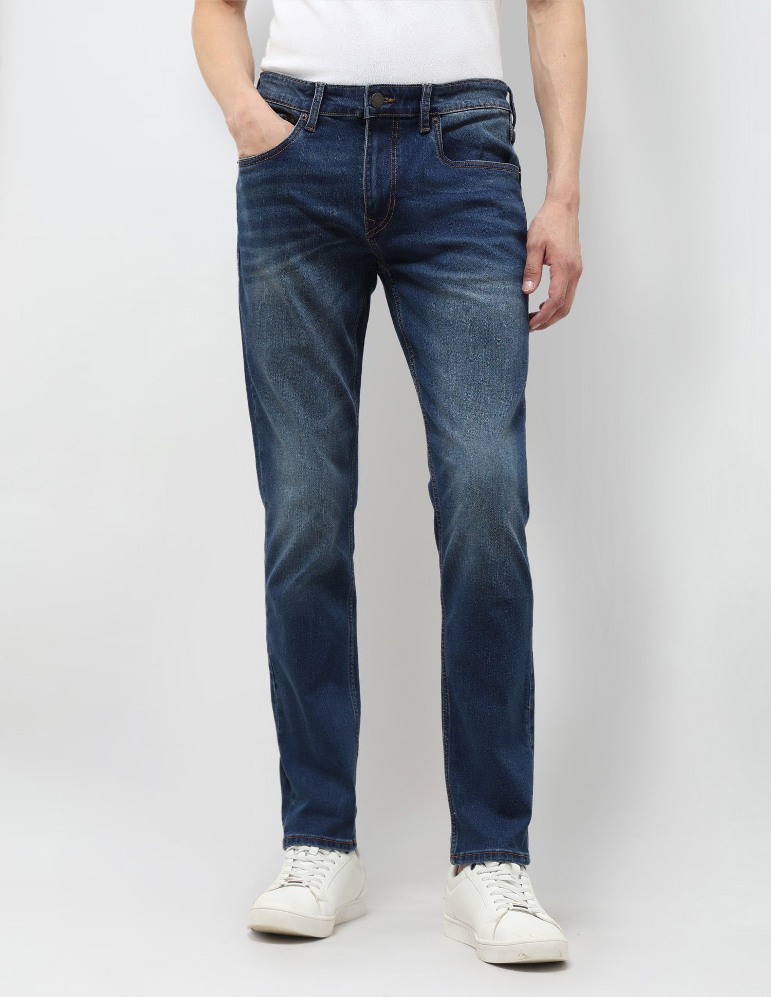 Brandon Slim Tapered Fit Blue Jeans Indigo - U.S. POLO ASSN. | Large