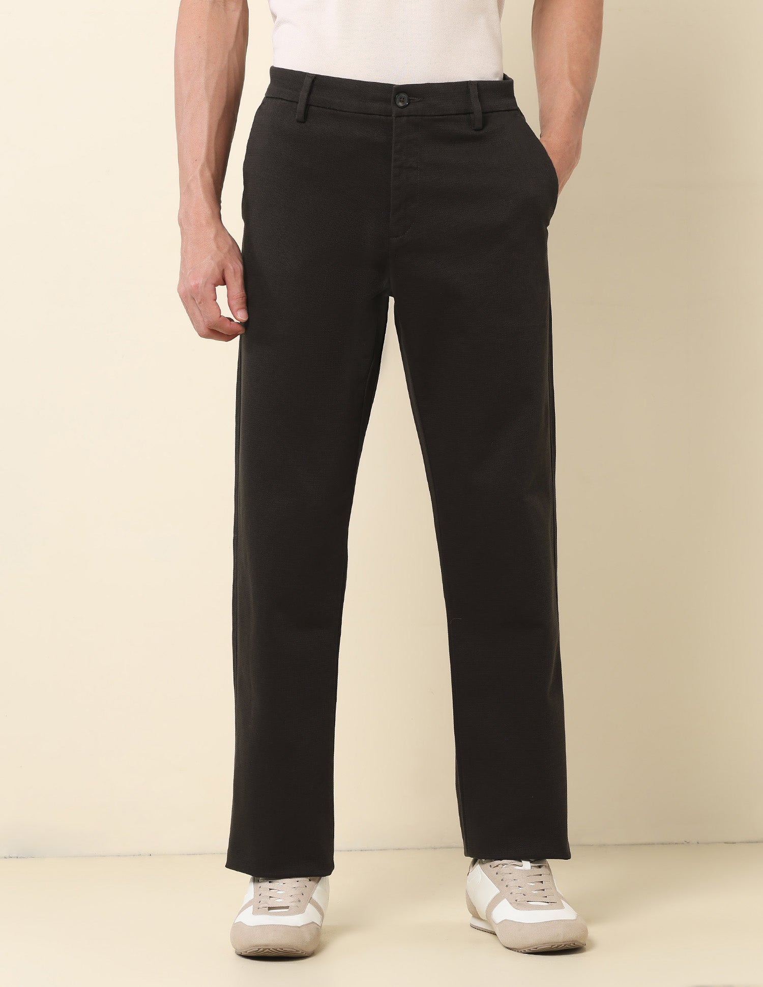 Riley Straight Fit Dobby Trousers Dark Brown - U.S. Polo Assn. India | Large