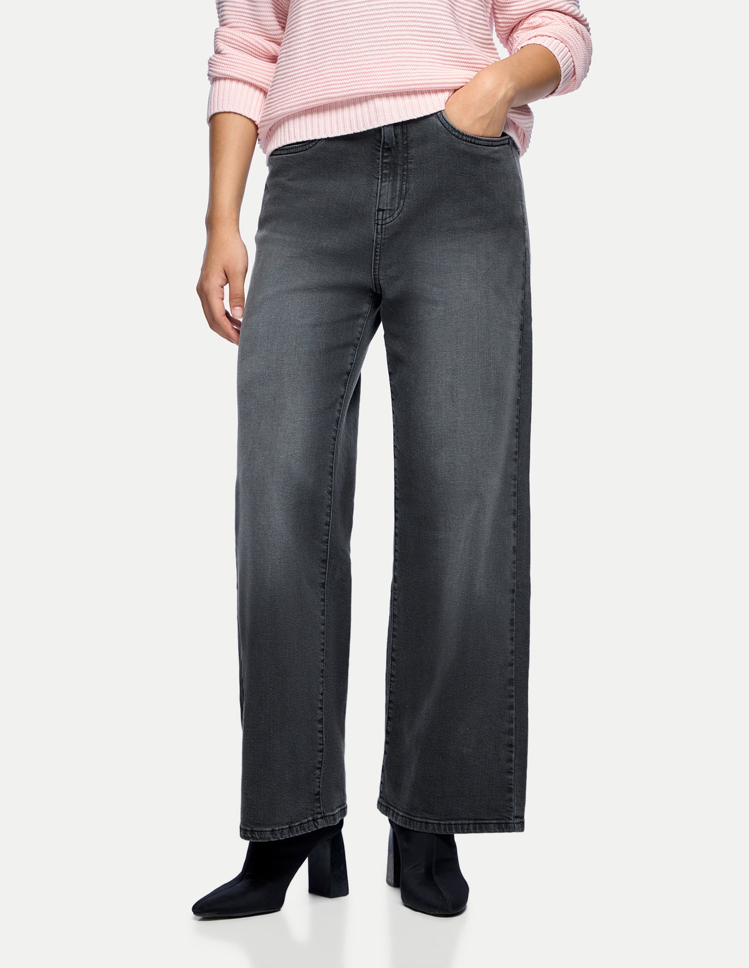 Wide Leg Fit Grey Jeans Dark Grey - U.S. Polo Assn. India | Large