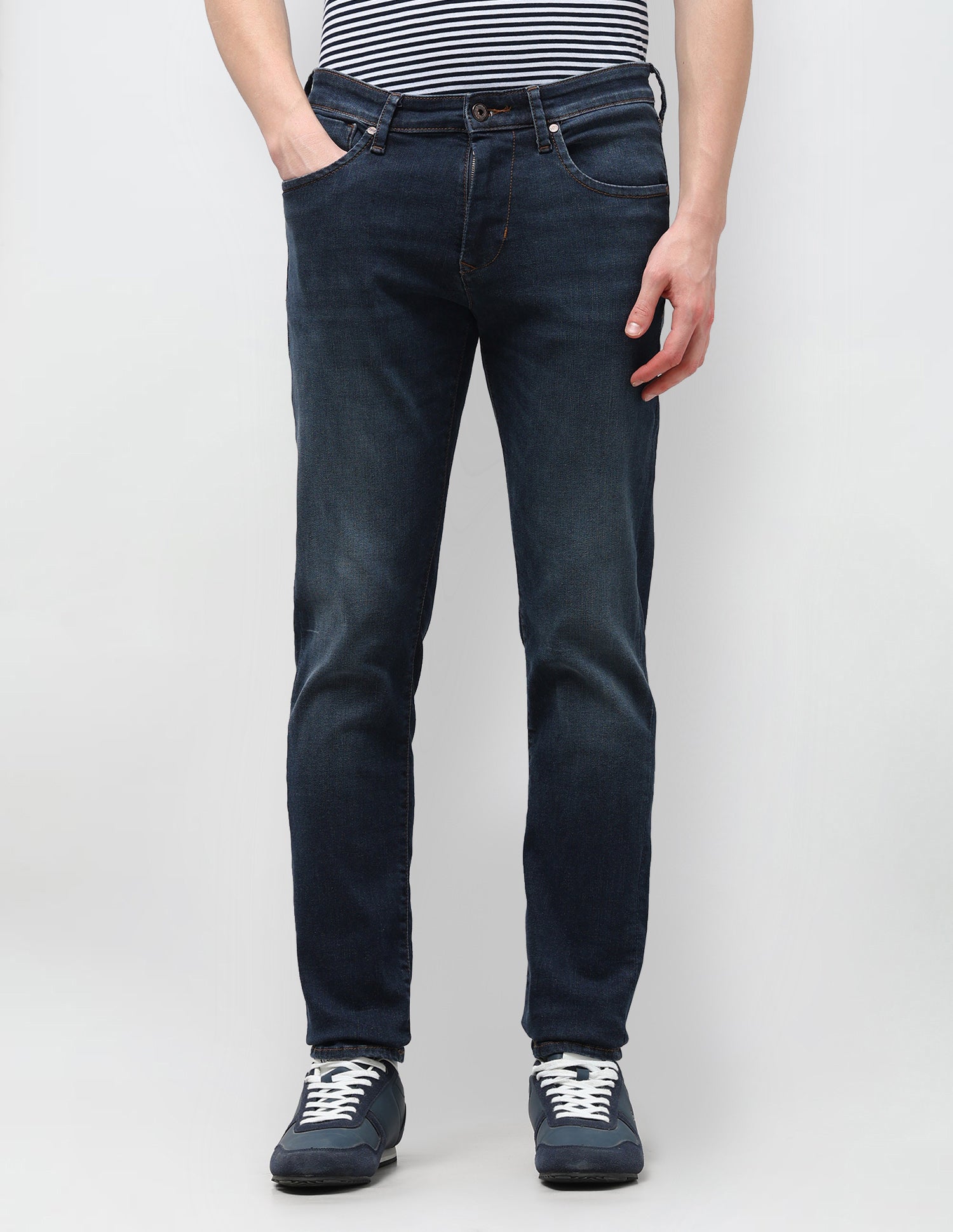 Brandon Slim Tapered Fit Blue Jeans Tinted Blue - U.S. Polo Assn. India | Large