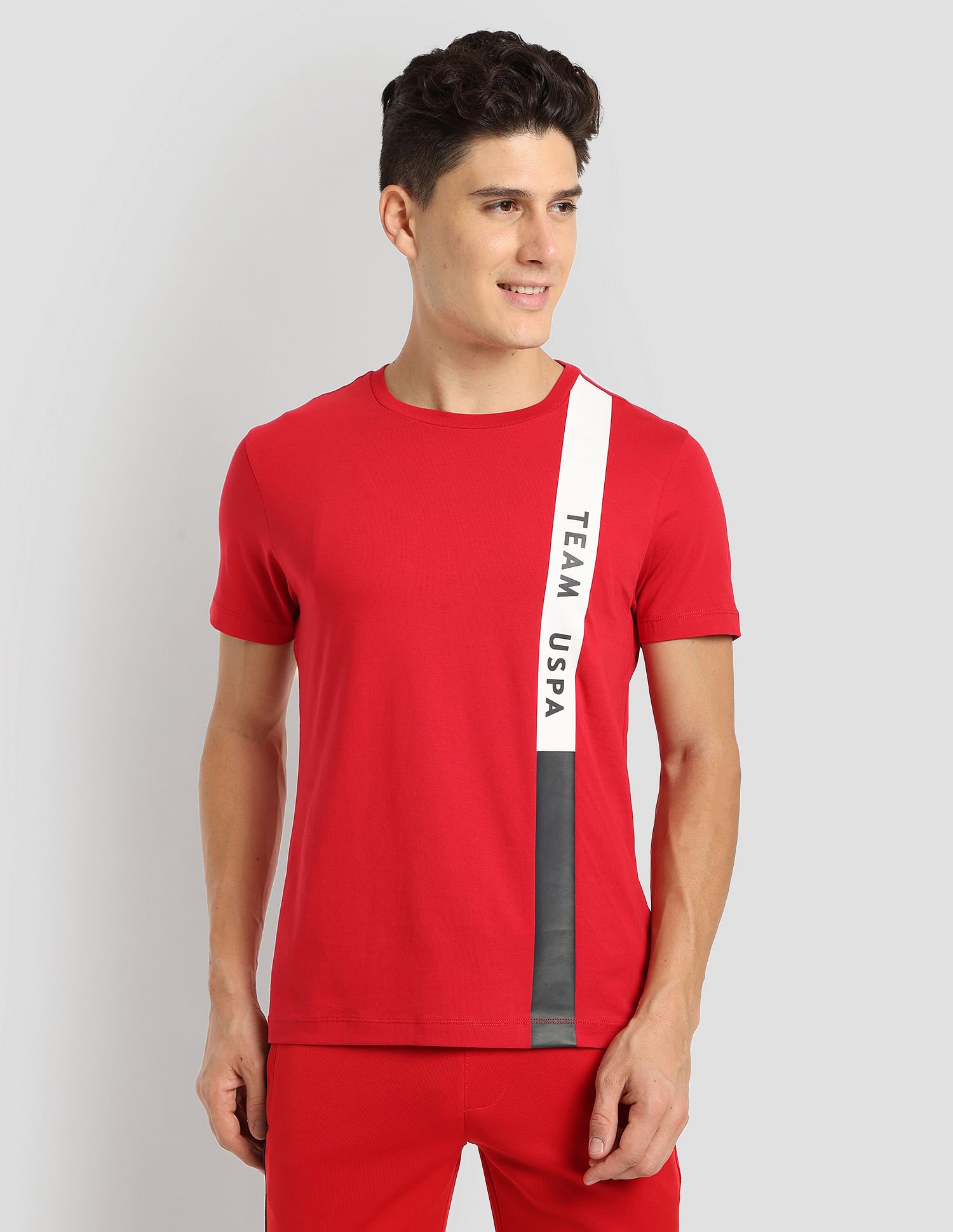 Brand Stripe Training T-Shirt Red - U.S. Polo Assn. India | Large