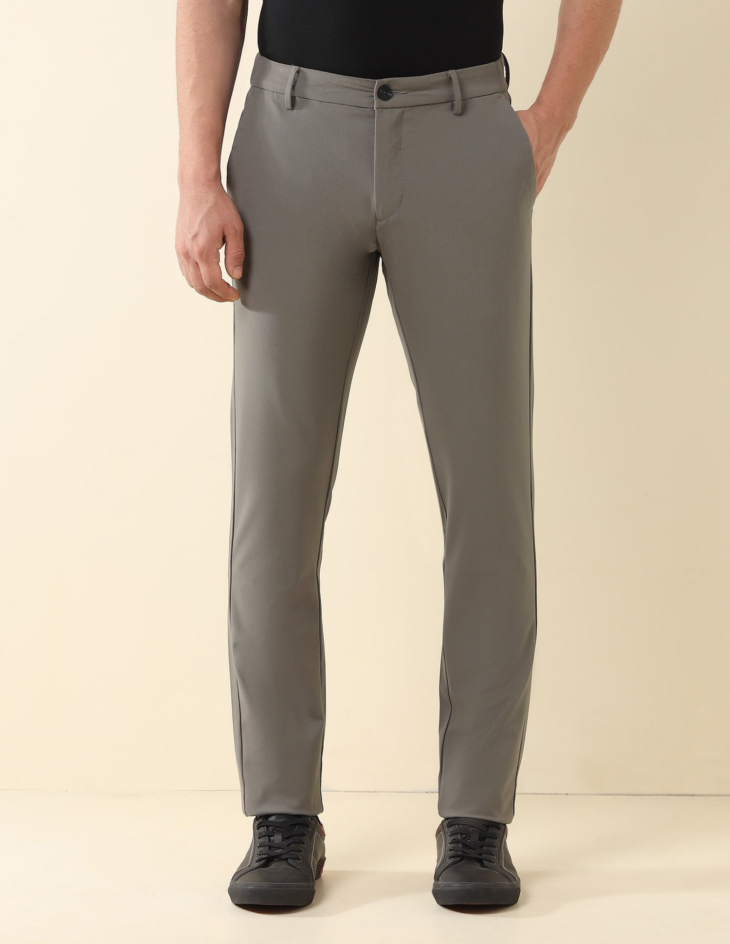 Austin Slim Fit Solid Trousers Brown - U.S. Polo Assn. India | Large