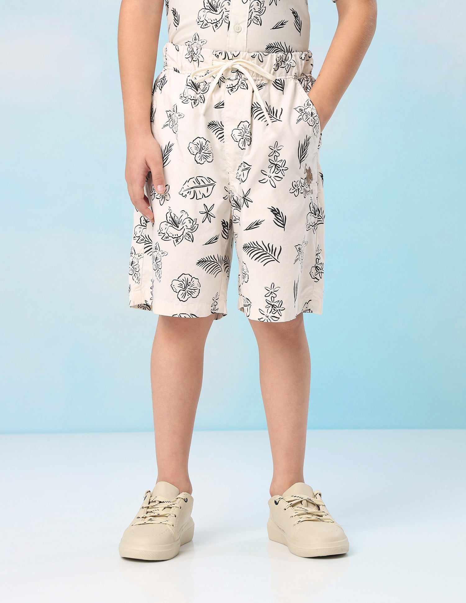 Floral Printed Slim Fit Shorts Beige - U.S. Polo Assn. India | Large