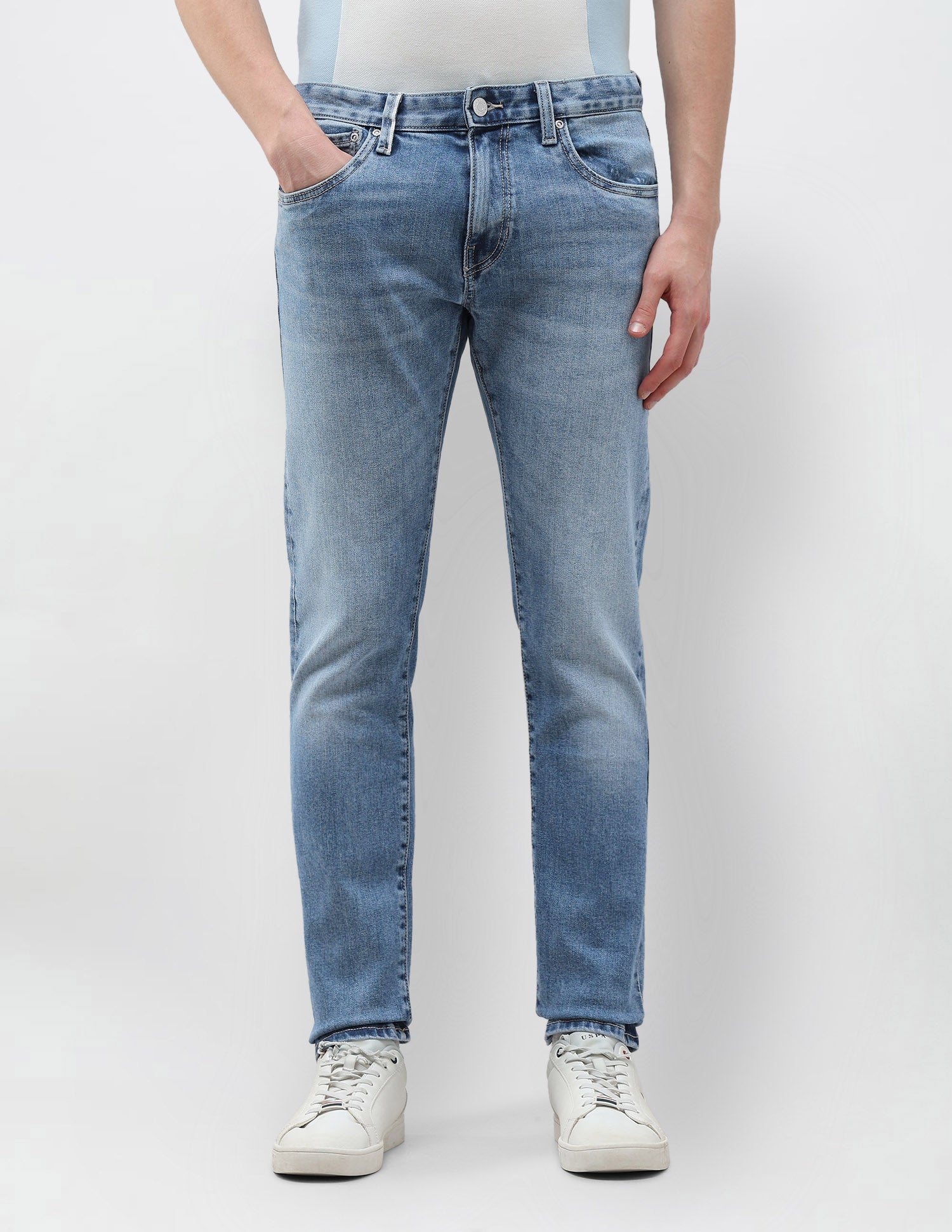 Brandon Slim Tapered Fit Blue Jeans Blue - U.S. Polo Assn. India | Large
