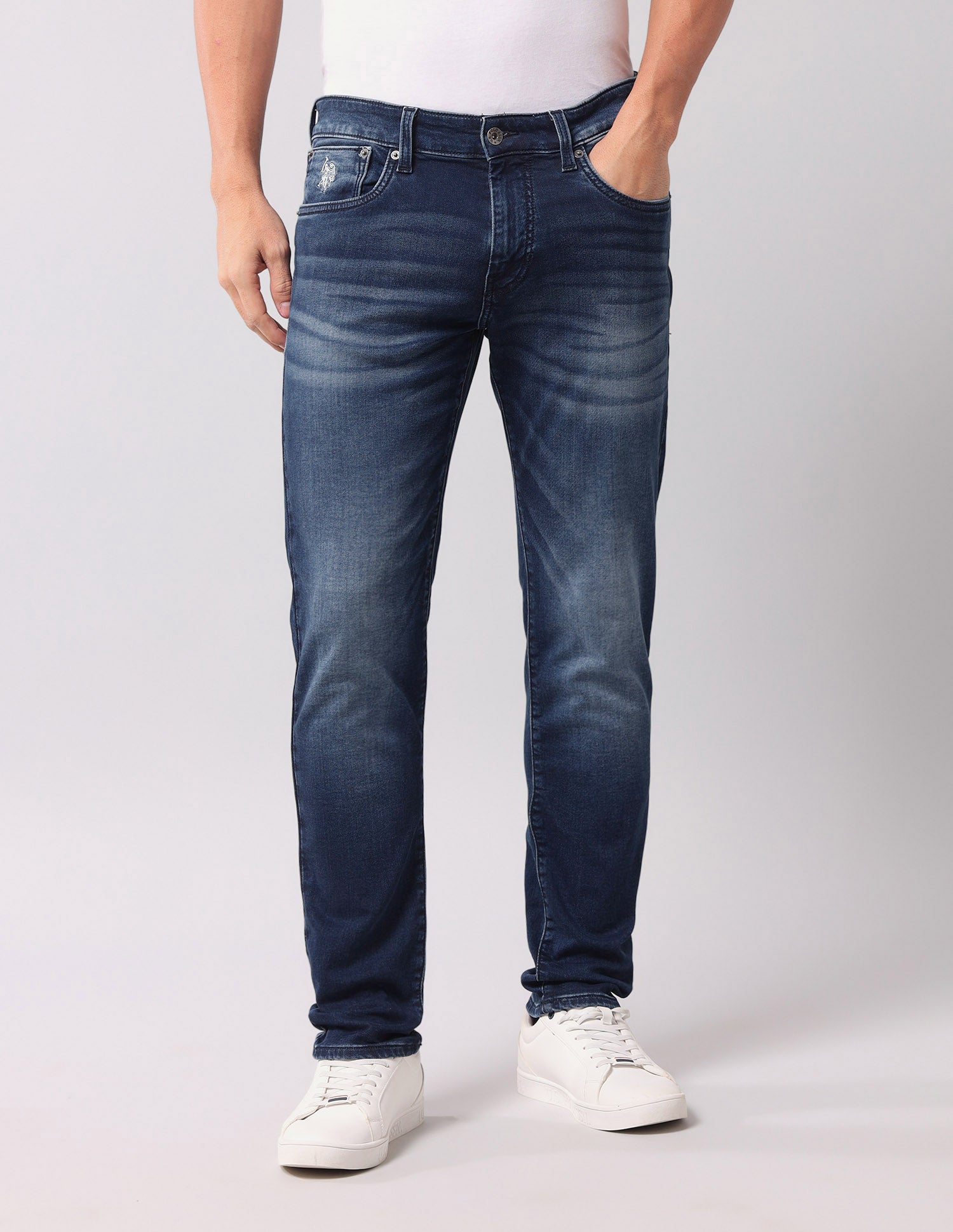 Brandon Slim Tapered Fit Blue Jeans Mid wash - U.S. Polo Assn. India | Large