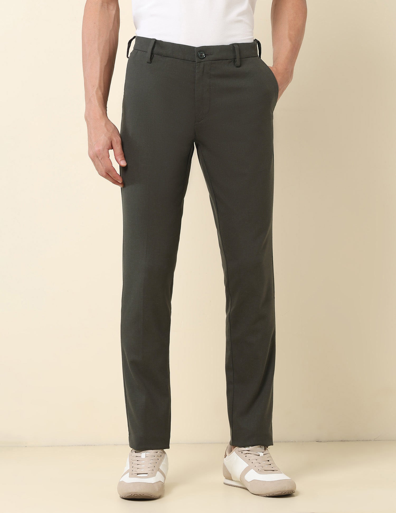 Austin Slim Fit Solid Trousers Olive - U.S. Polo Assn. India | Large