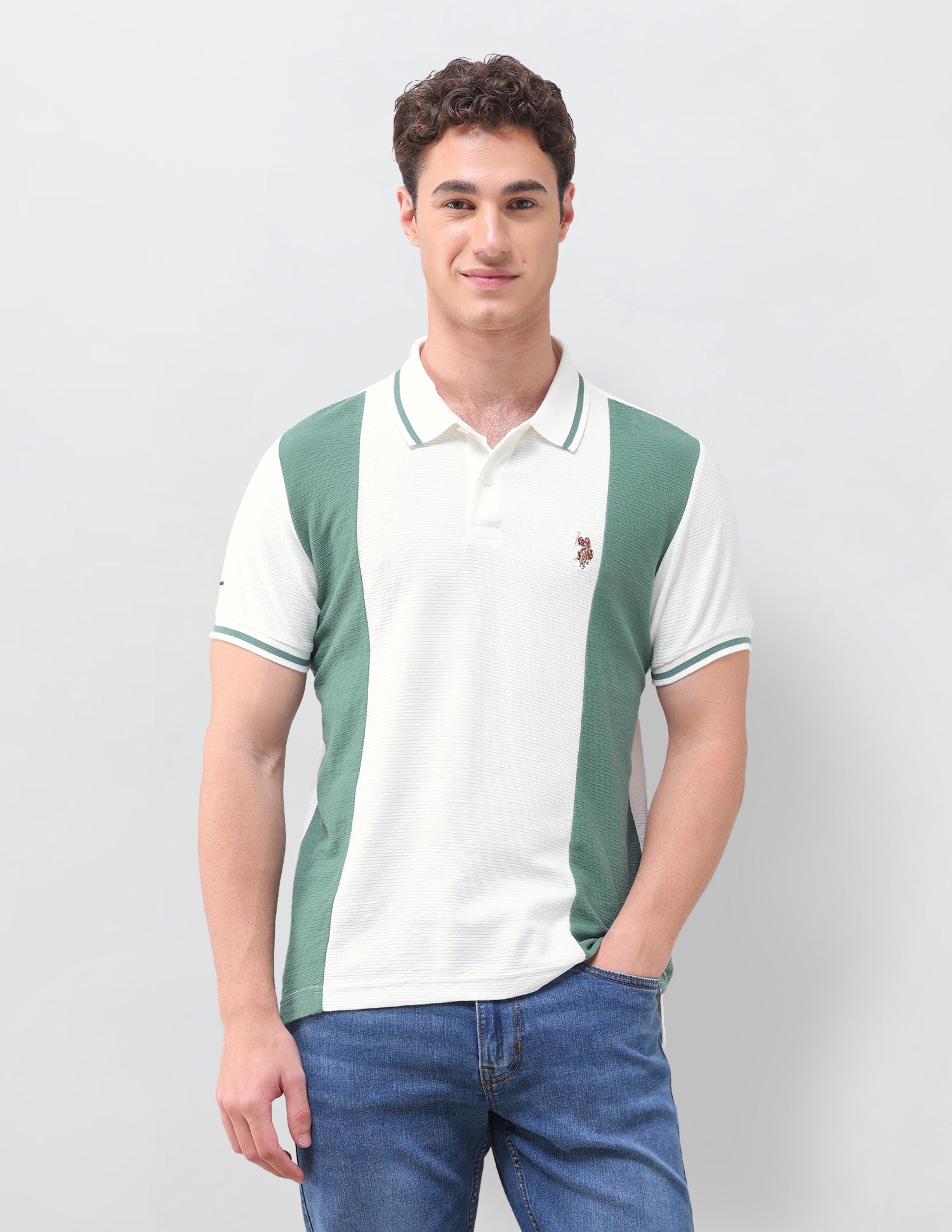 Colourblocked Slim Fit Polo Shirt Ivory - U.S. Polo Assn. India | Large