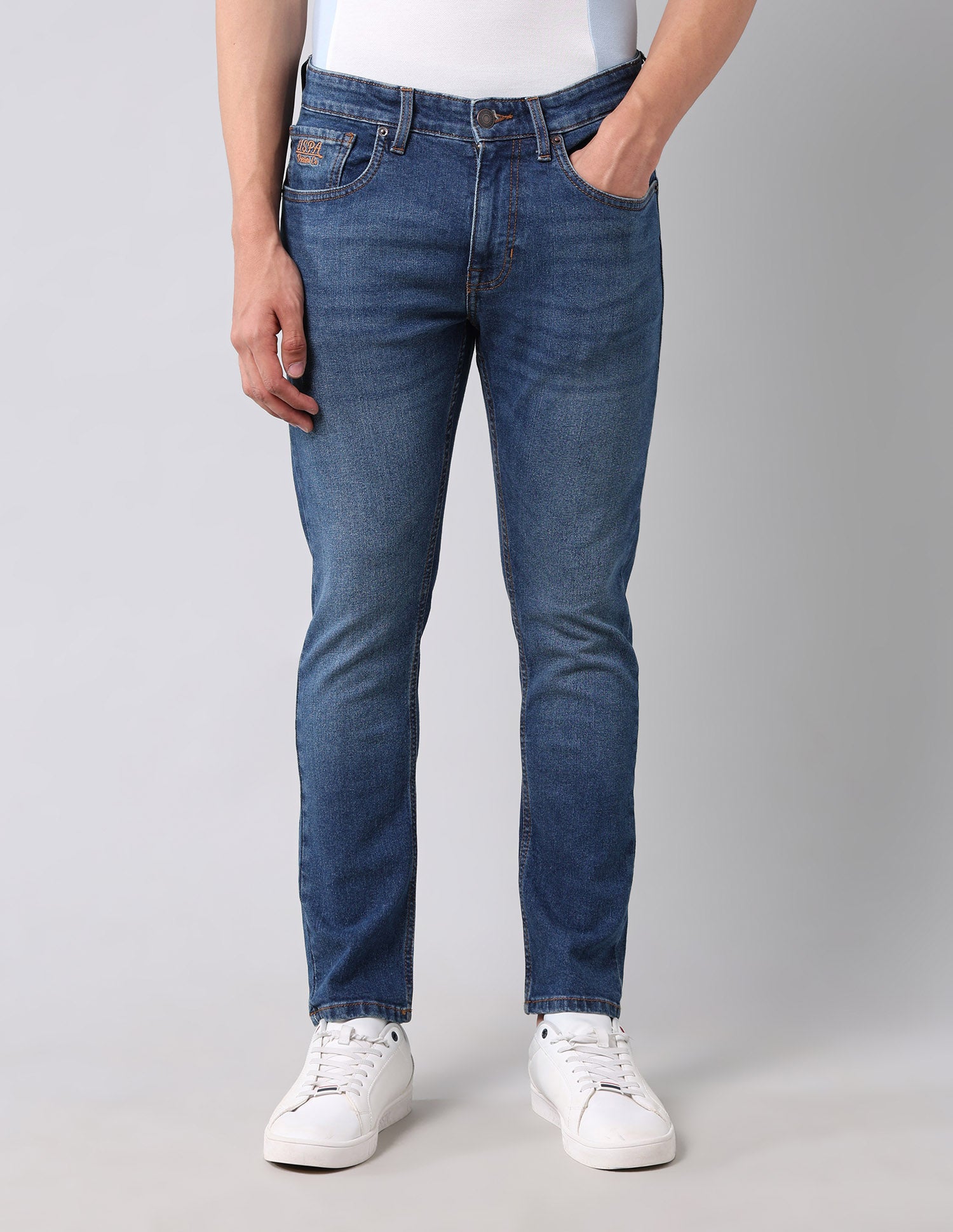 Henry Tapered Fit Blue Jeans Blue - U.S. Polo Assn. India | Large