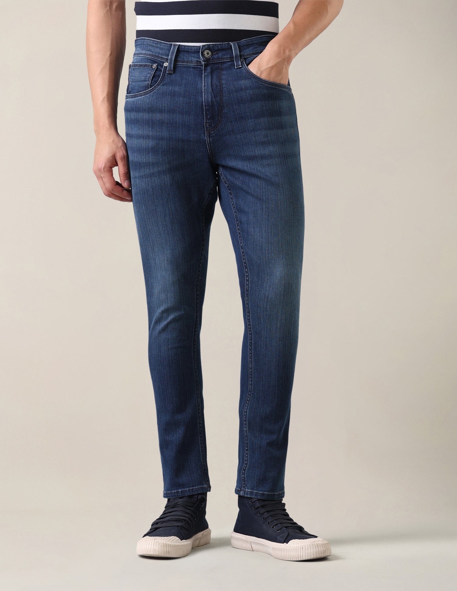 Henry Tapered Fit Blue Jeans Blue - U.S. Polo Assn. India | Large