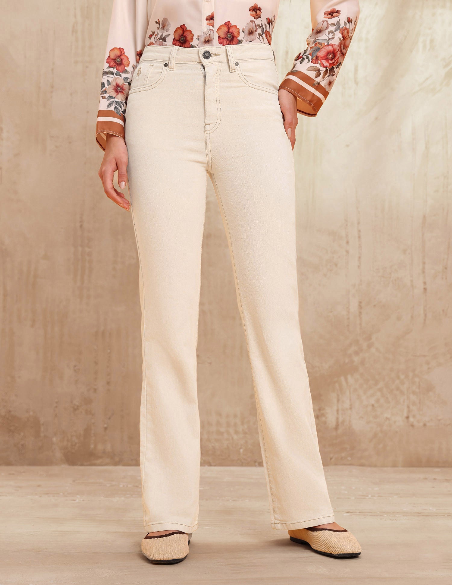 High Rise Regular Bootcut Jeans Ecru - U.S. Polo Assn. India | Large