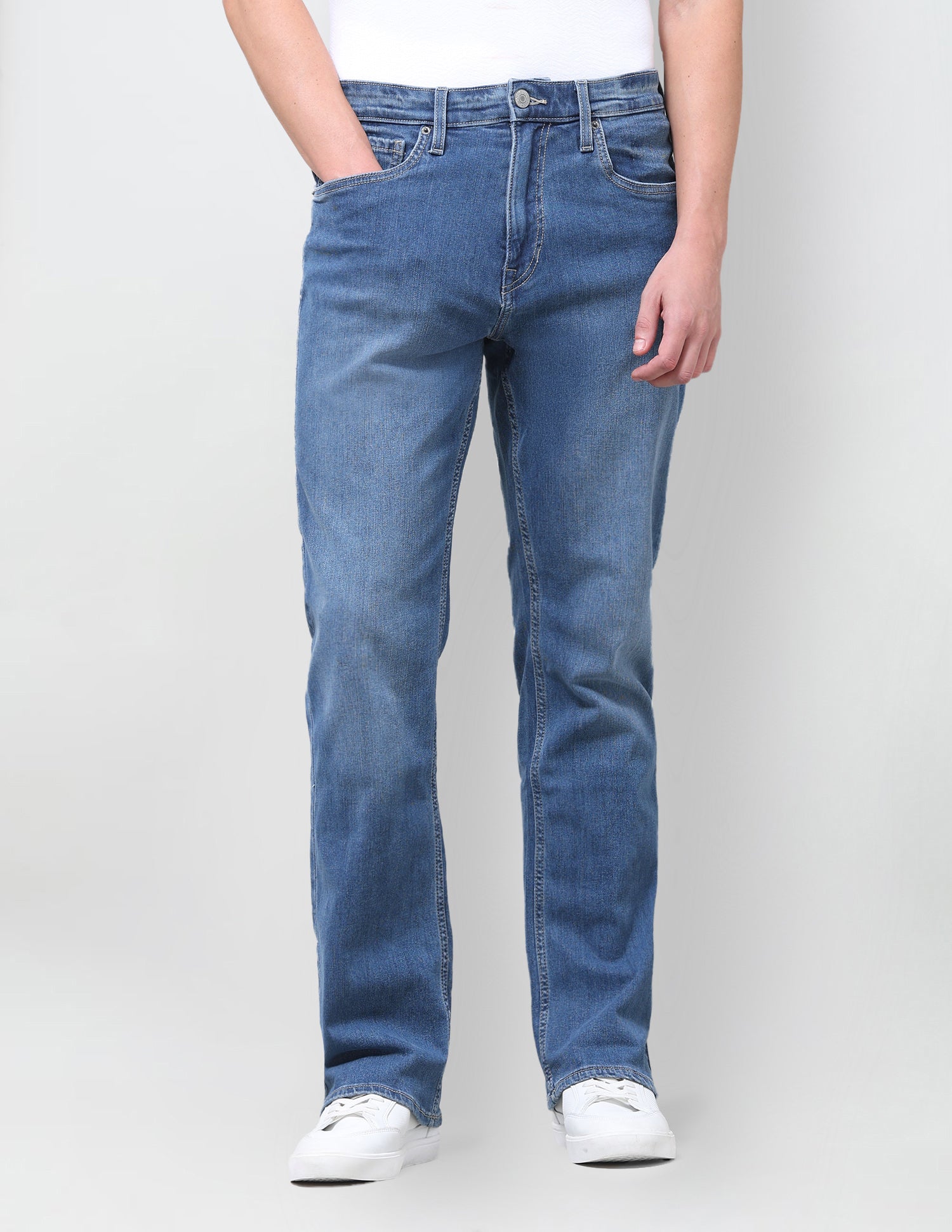 Connor Bootcut Fit Blue Jeans Light Indigo - U.S. Polo Assn. India | Large